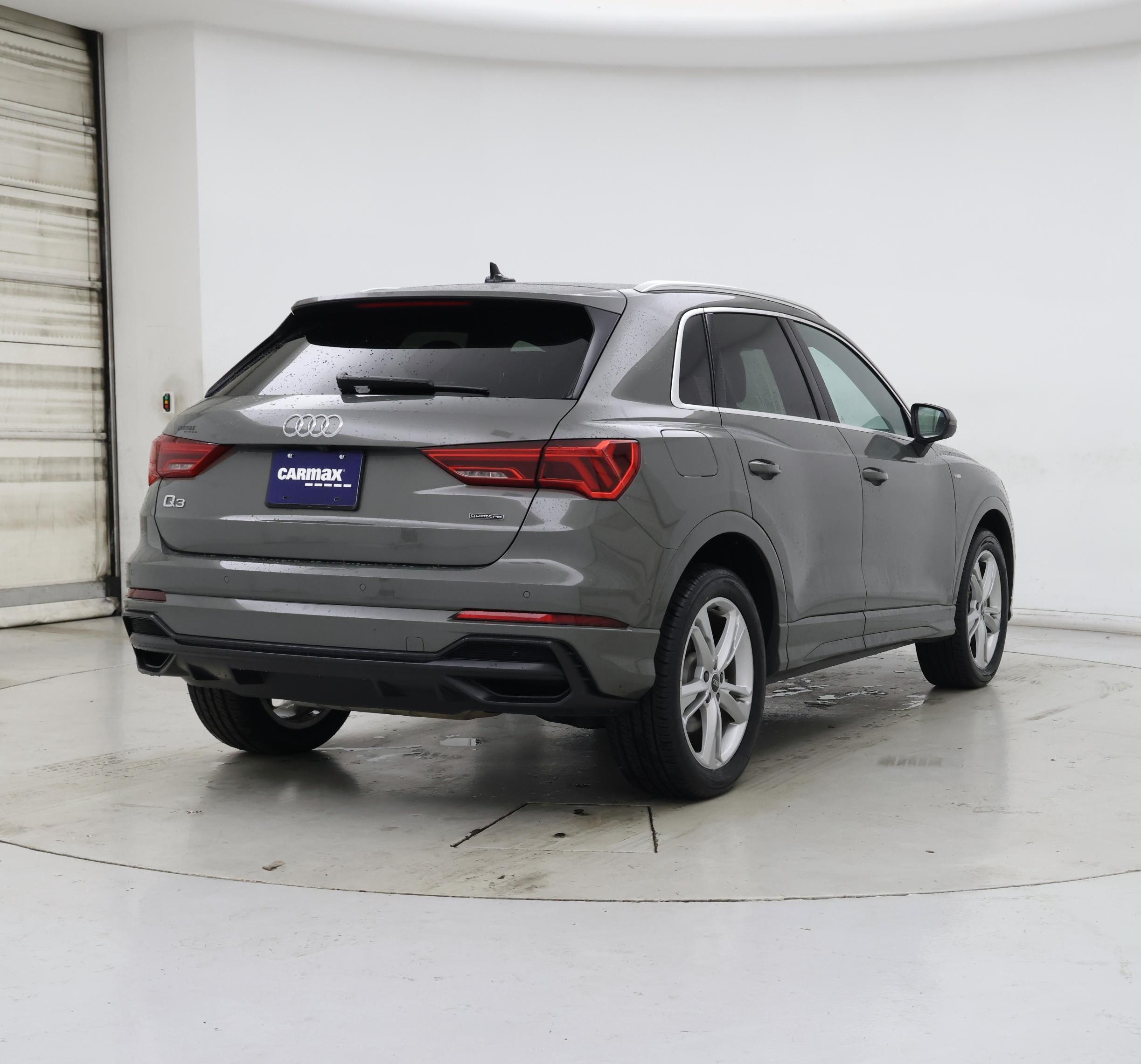 Thumbnail: 2021 Audi Q3 - 8
