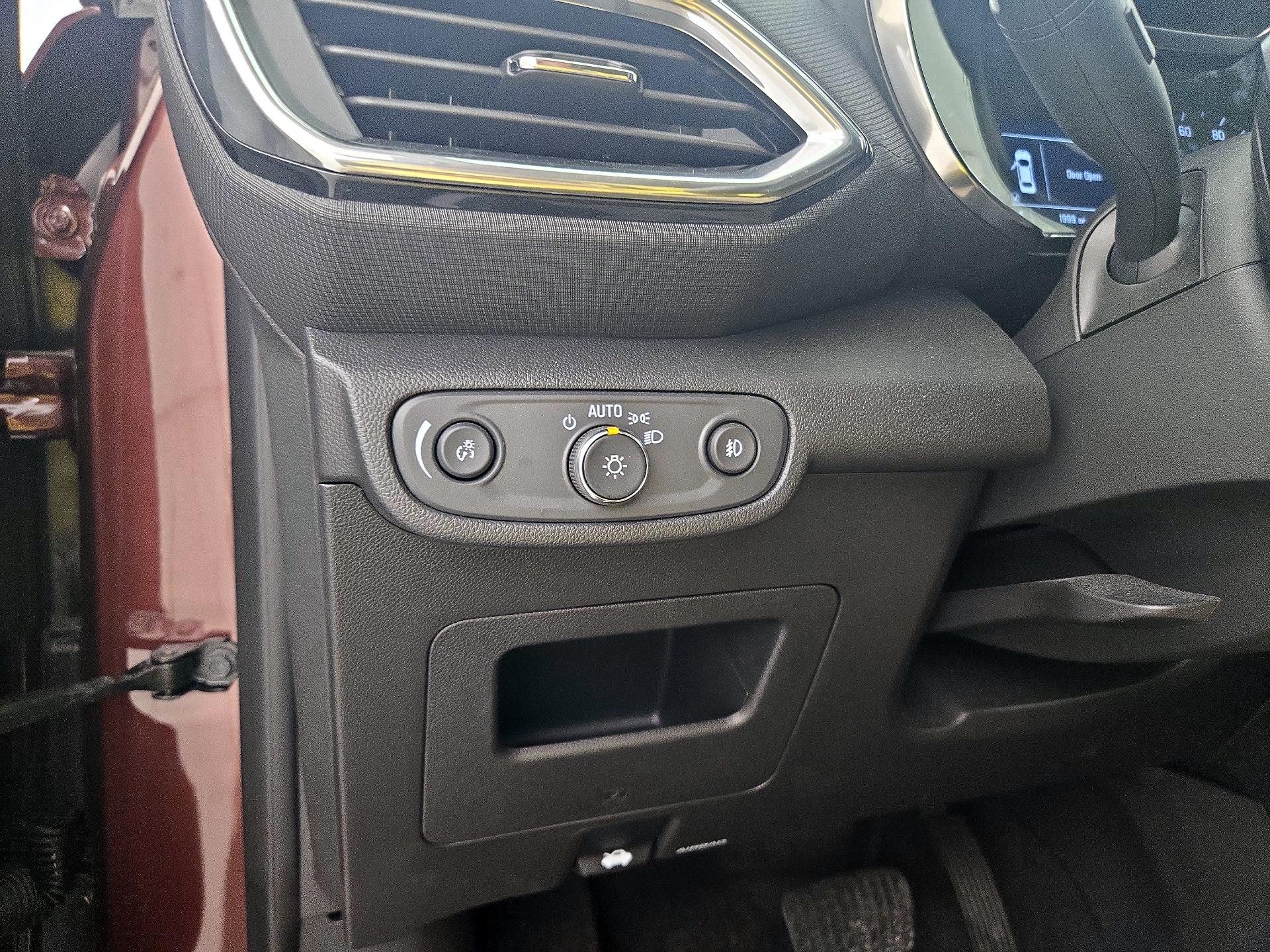 Thumbnail: 2023 Chevrolet TrailBlazer - 13