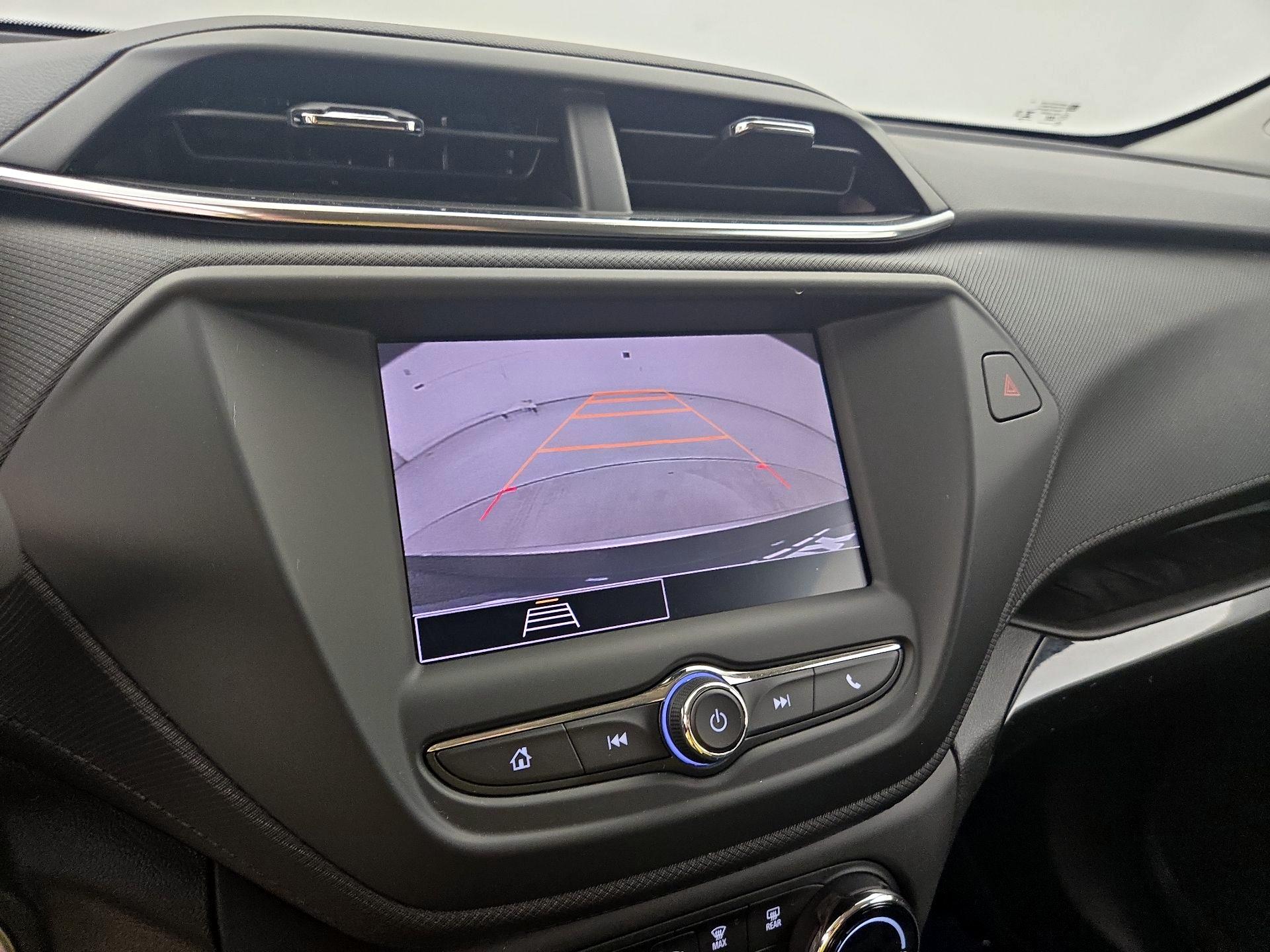 Thumbnail: 2023 Chevrolet TrailBlazer - 14