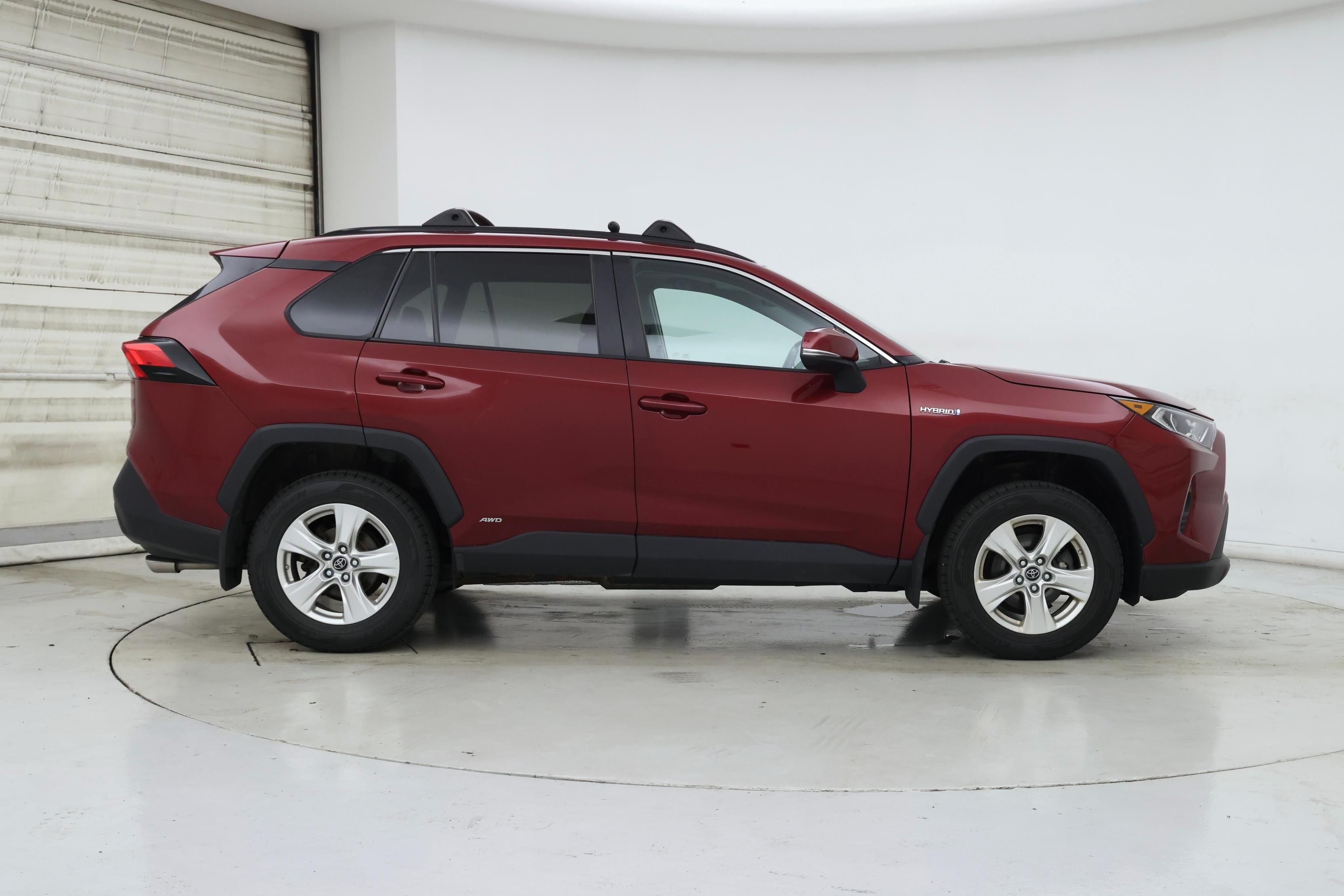 Thumbnail: 2019 Toyota RAV4 - 7