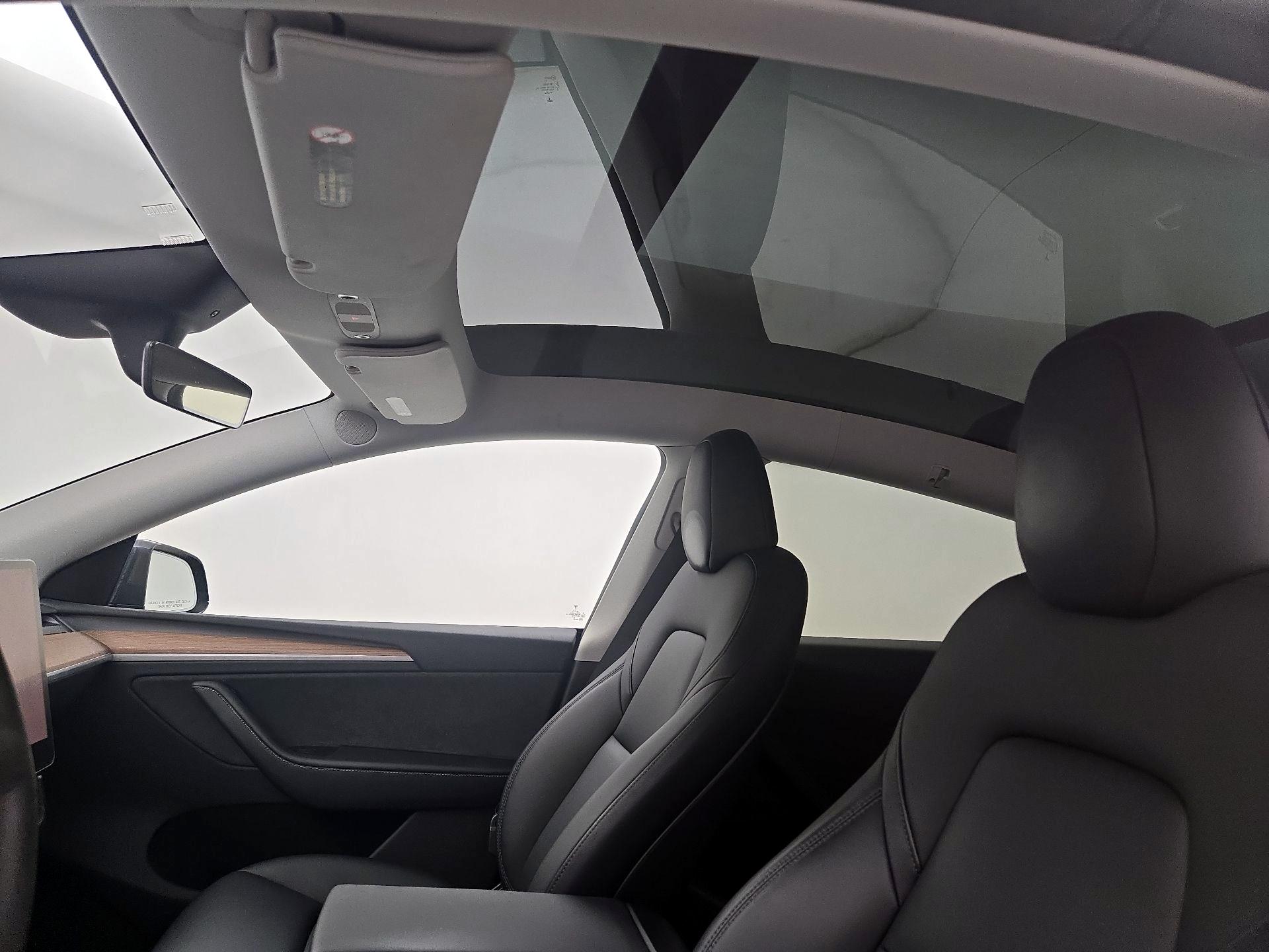 Thumbnail: 2023 Tesla Model Y - 19