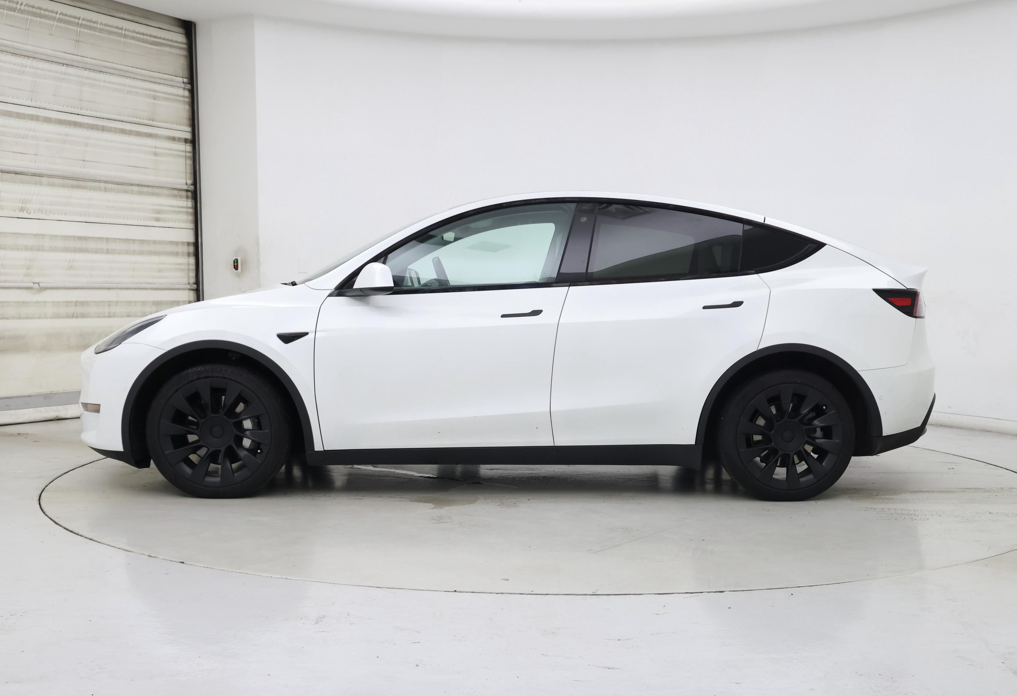 Thumbnail: 2020 Tesla Model Y - 3