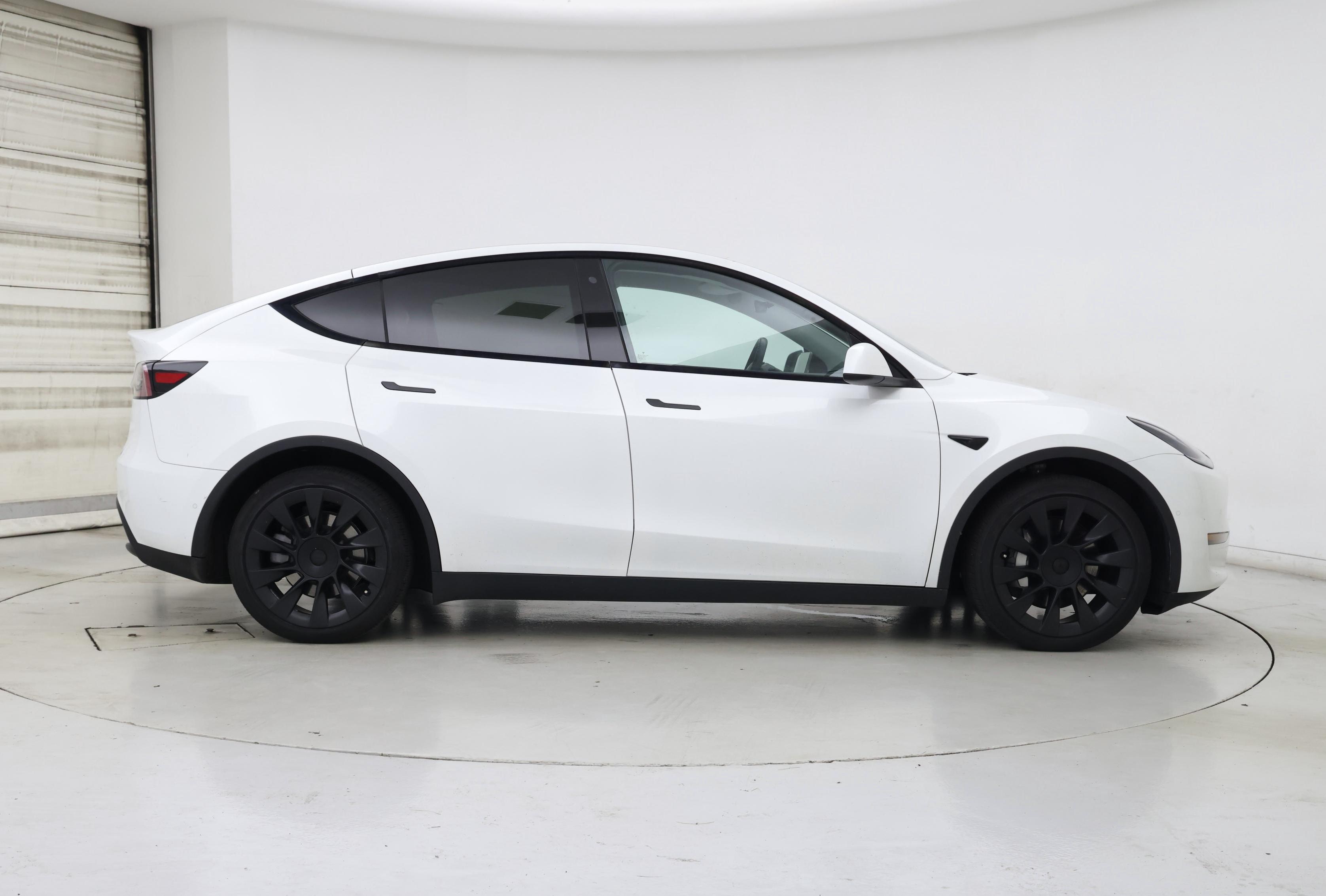 Thumbnail: 2020 Tesla Model Y - 7