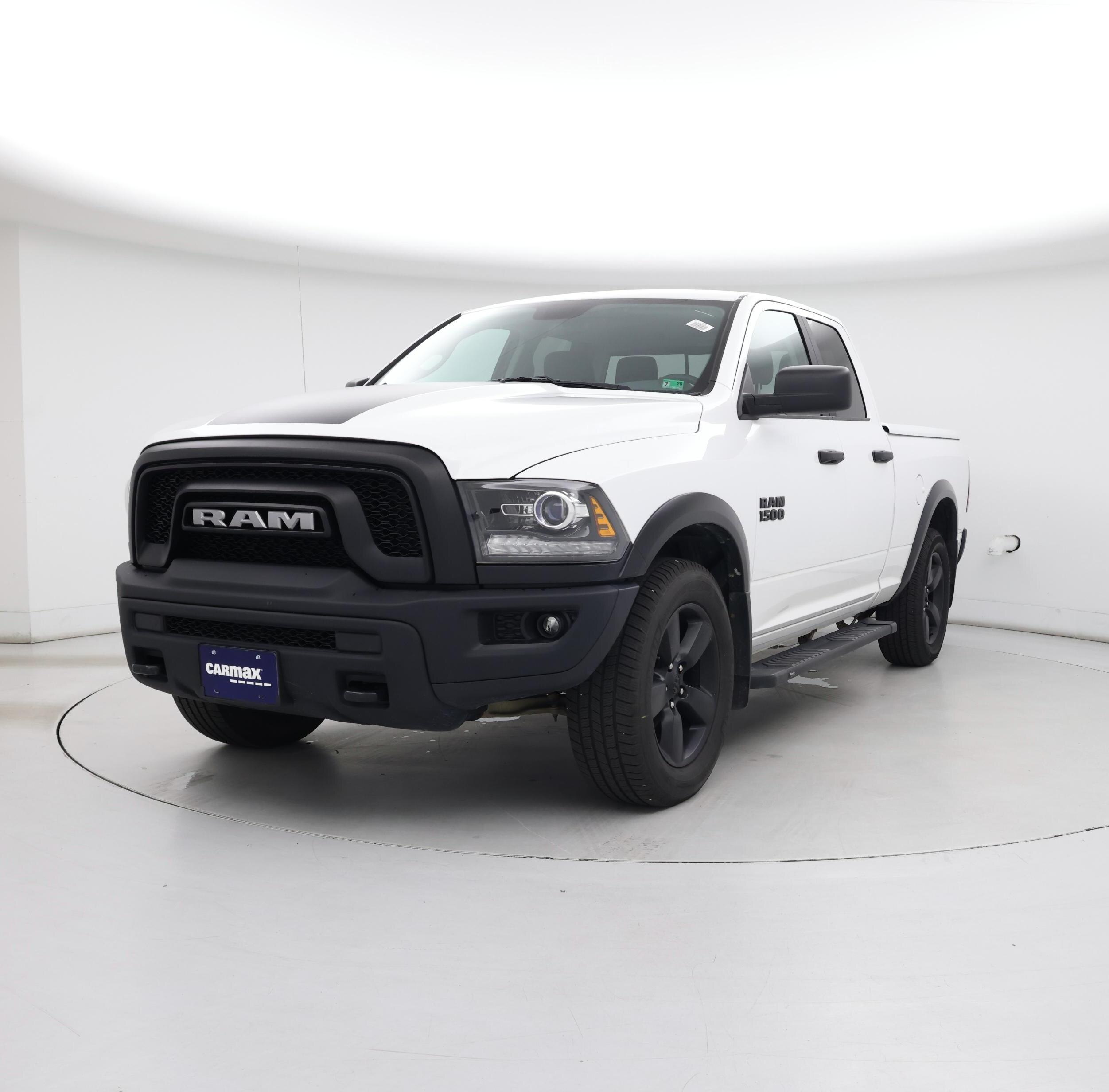 Thumbnail: 2020 RAM 1500 Classic - 4