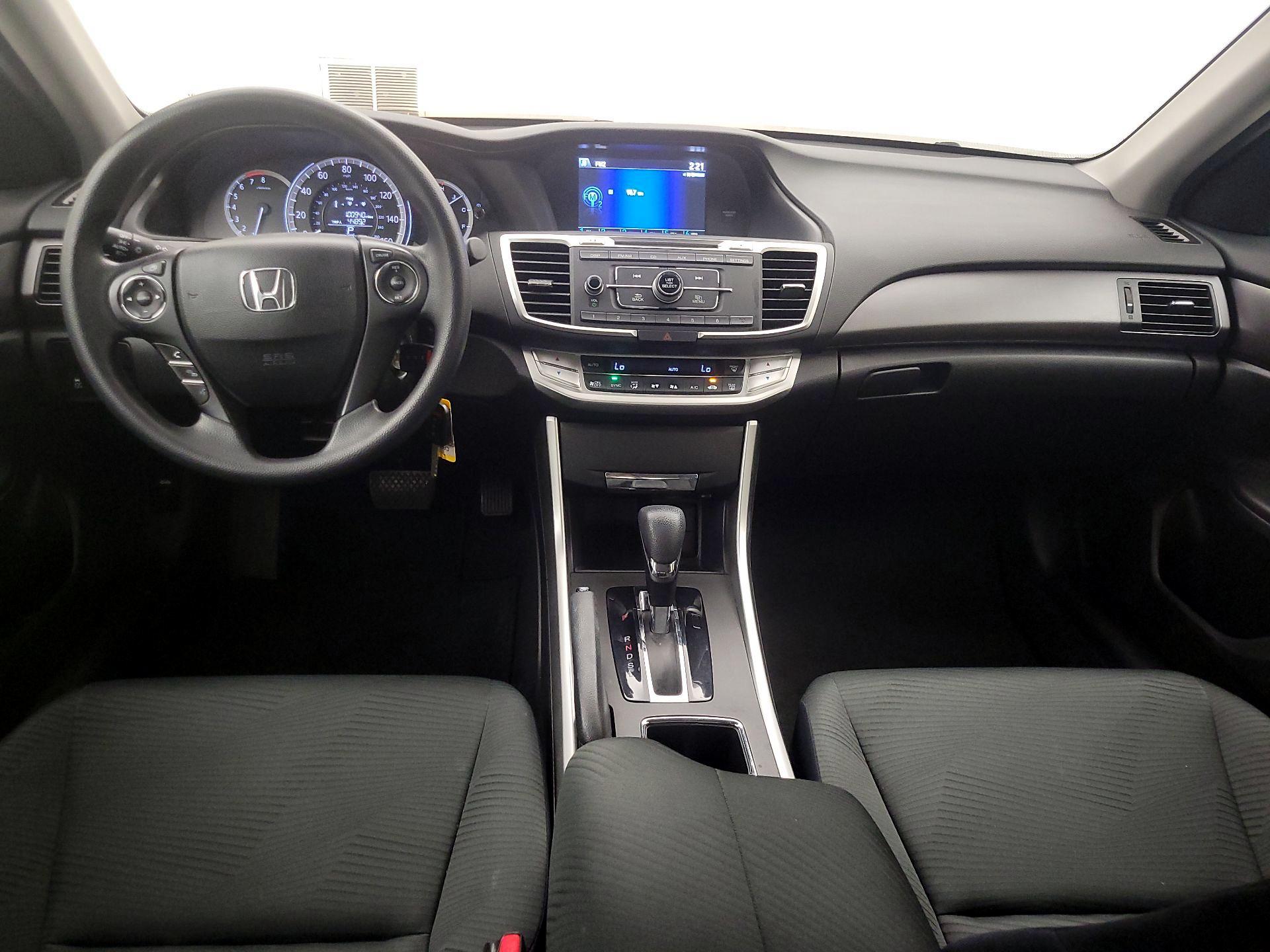 Thumbnail: 2015 Honda Accord - 9