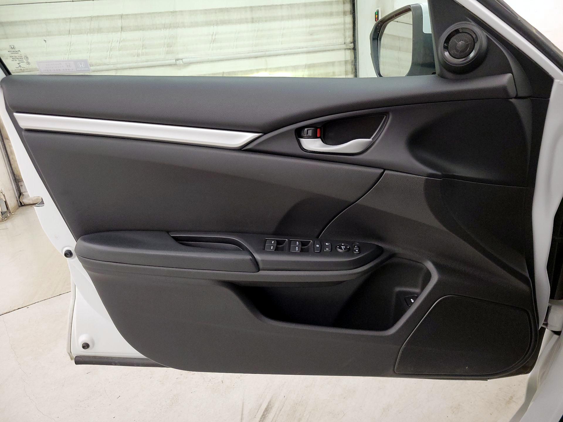 Thumbnail: 2020 Honda Civic - 12