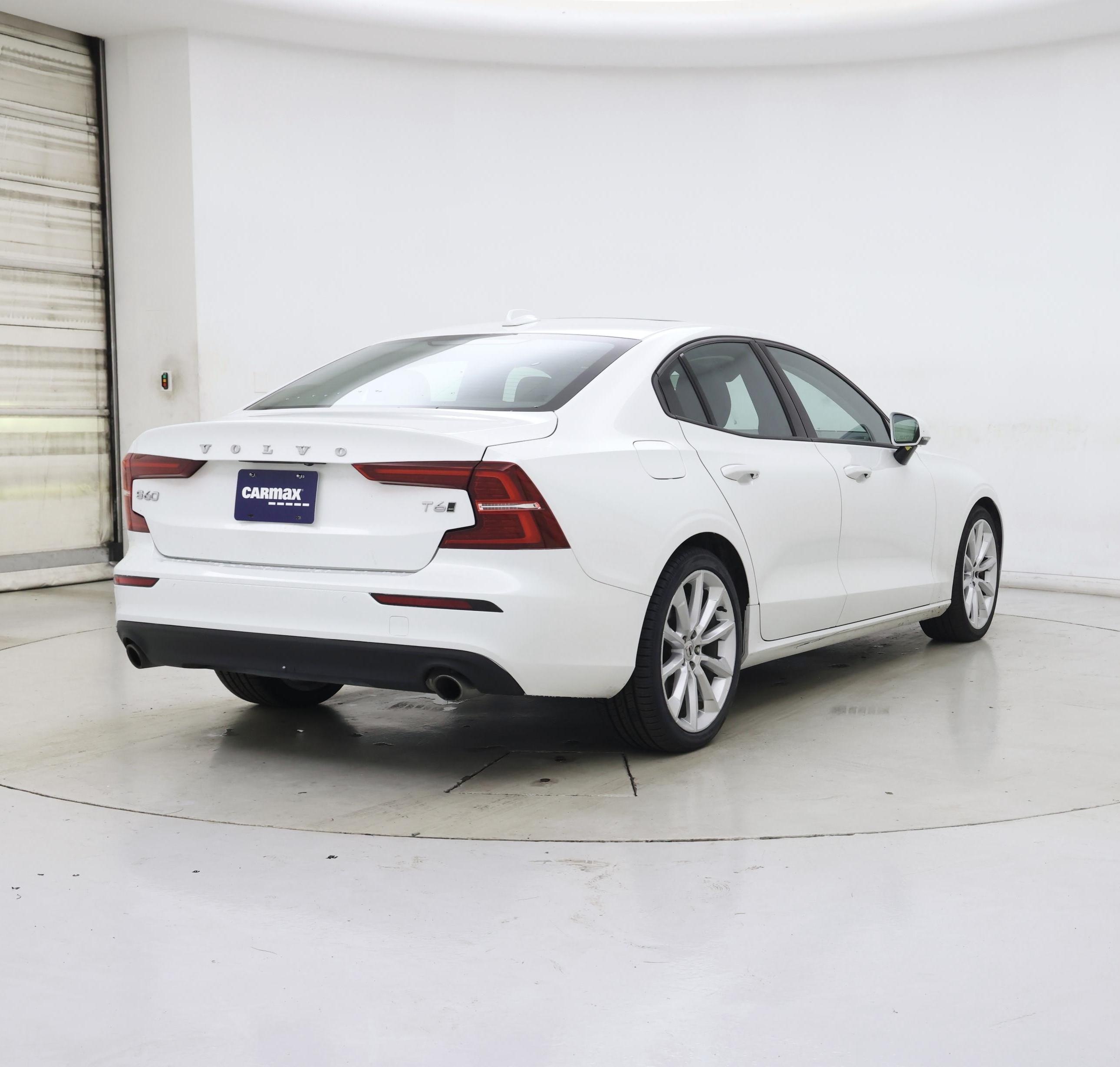 Thumbnail: 2020 Volvo S60 - 8