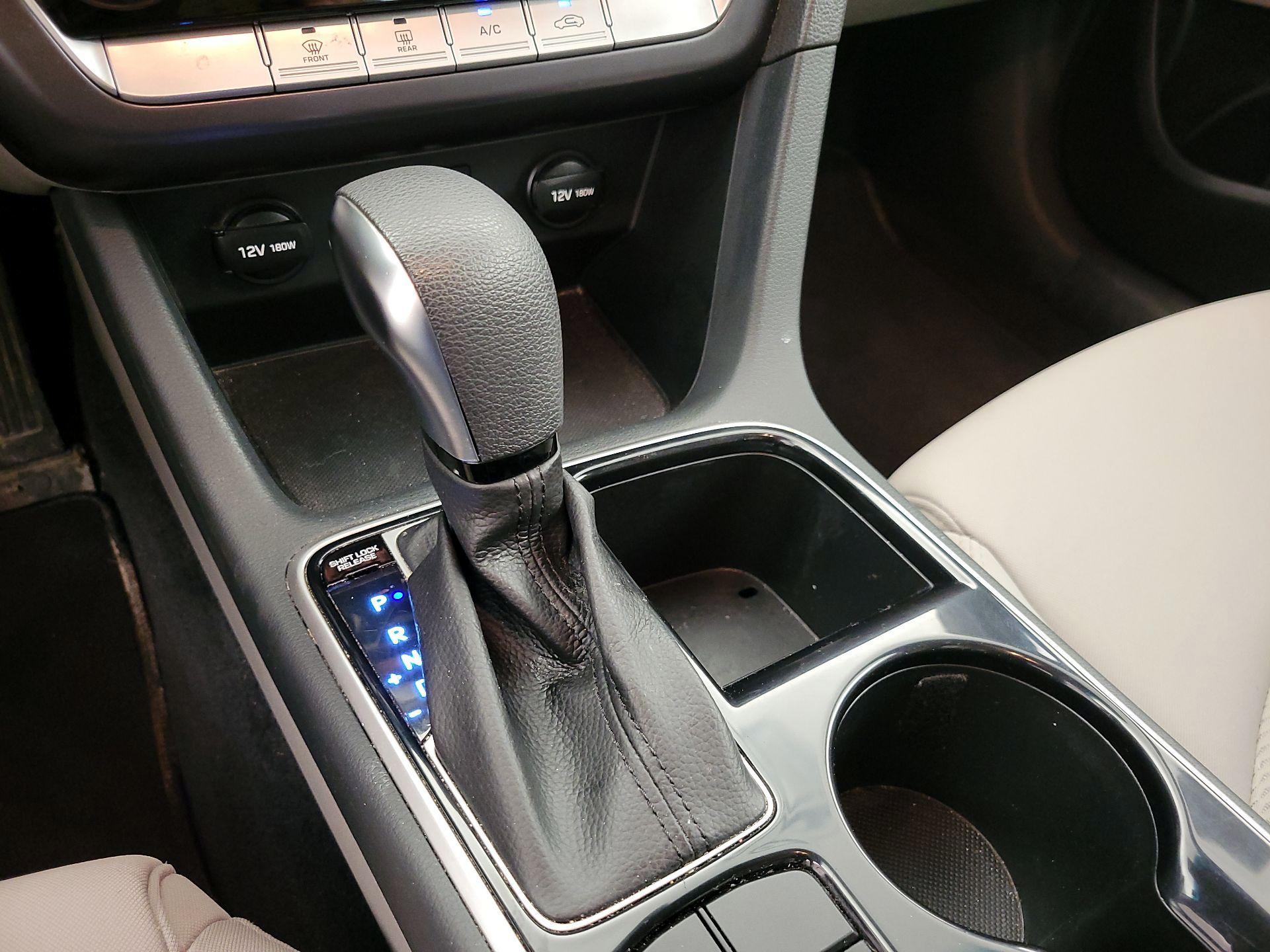 Thumbnail: 2018 Hyundai Sonata - 17