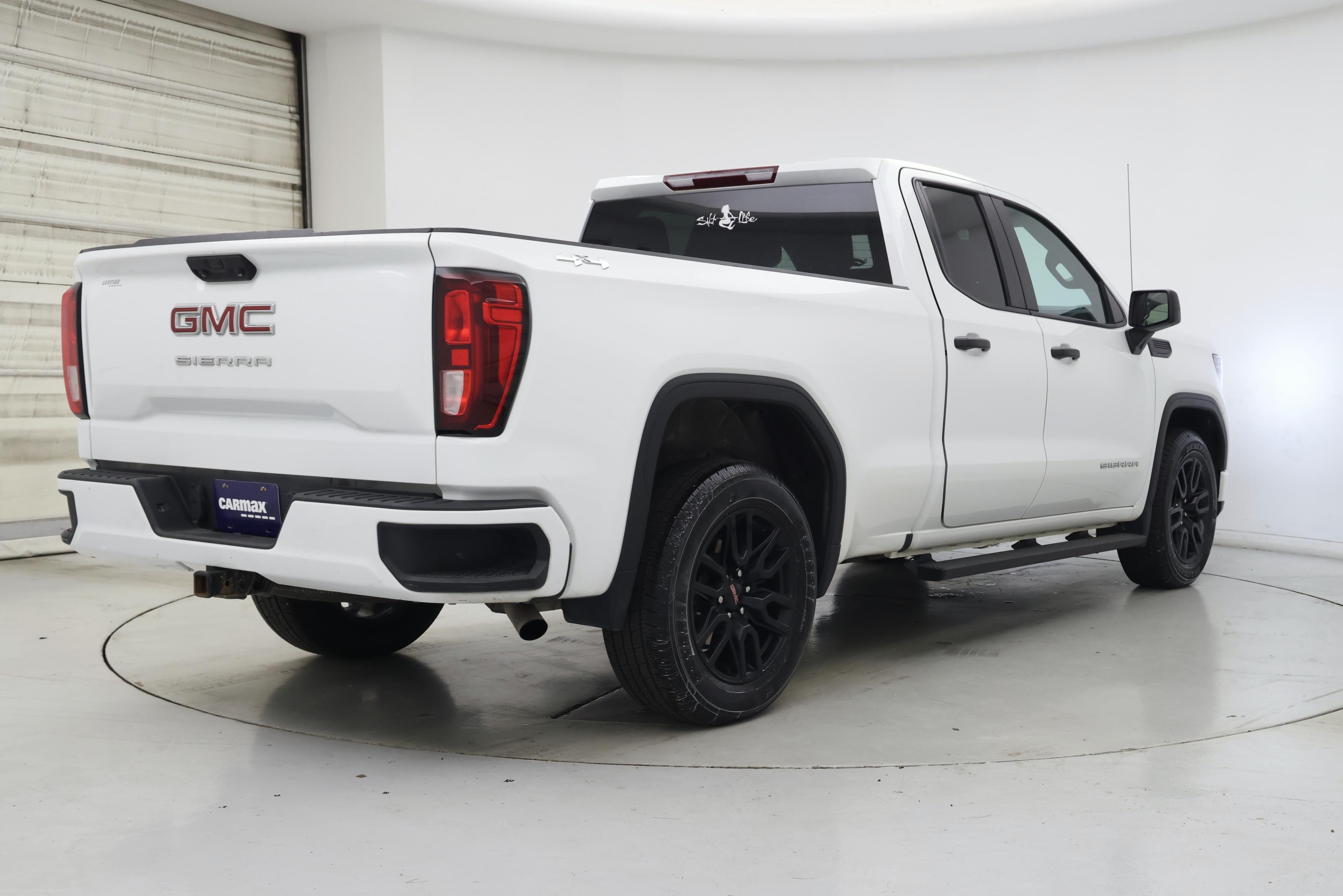 Thumbnail: 2023 GMC Sierra 1500 - 8