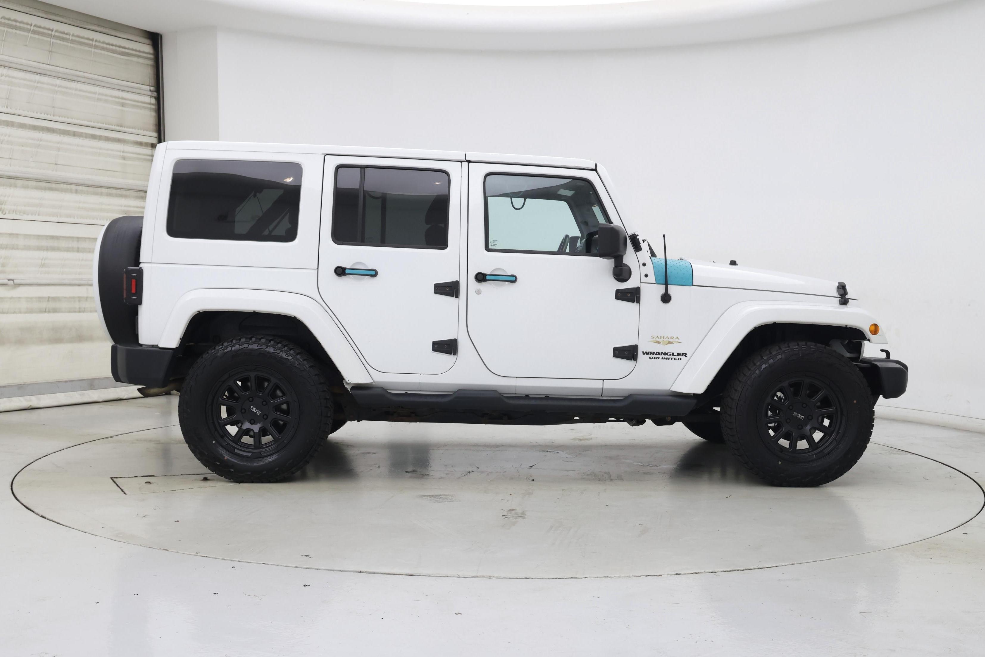 Thumbnail: 2015 Jeep Wrangler - 7
