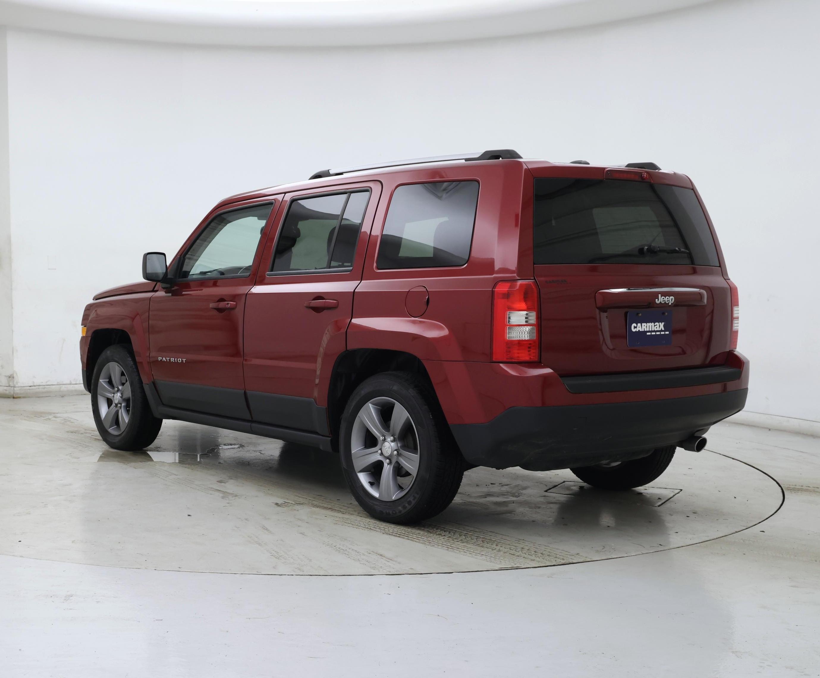 Thumbnail: 2016 Jeep Patriot - 2