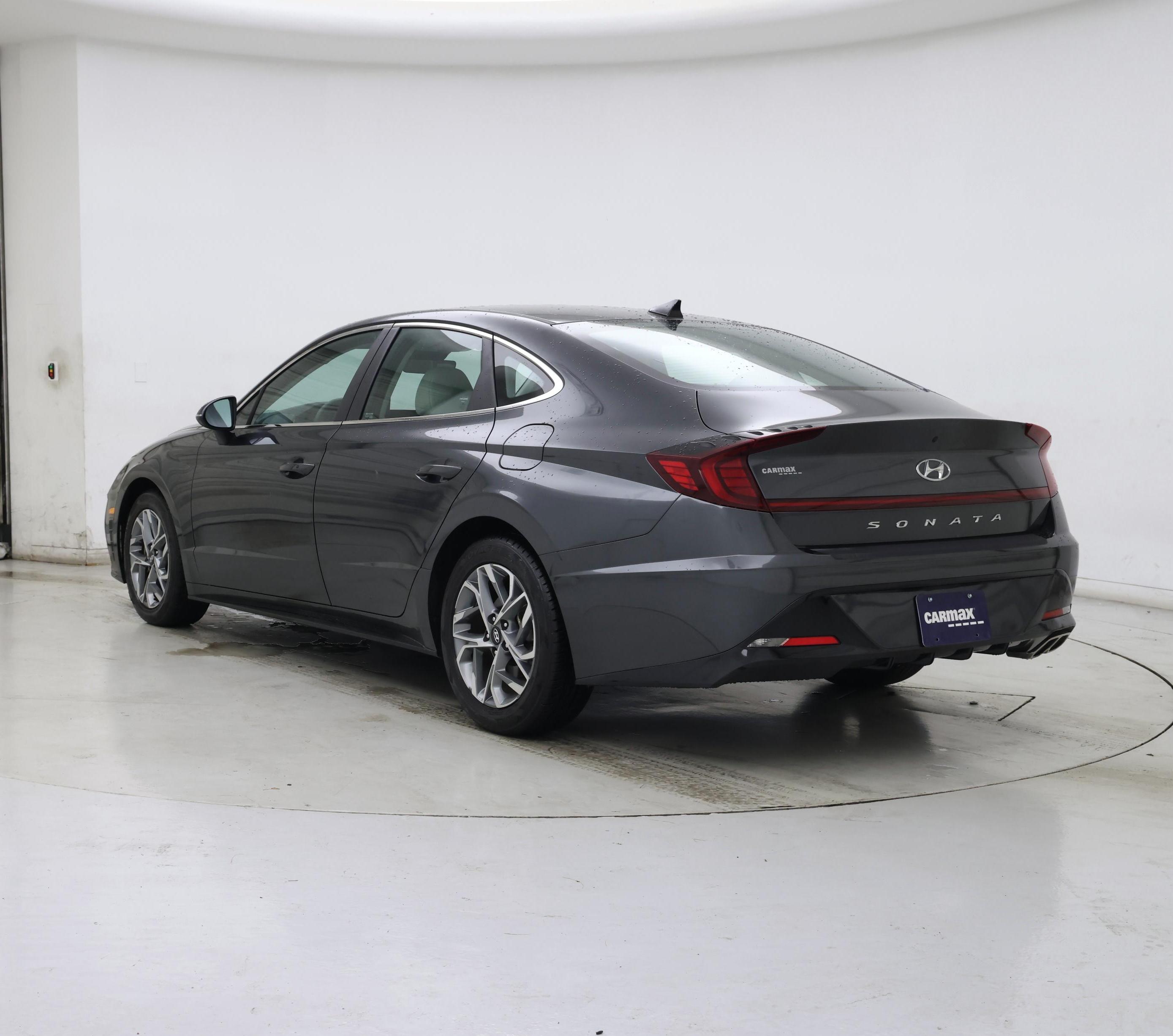 Thumbnail: 2023 Hyundai Sonata - 2