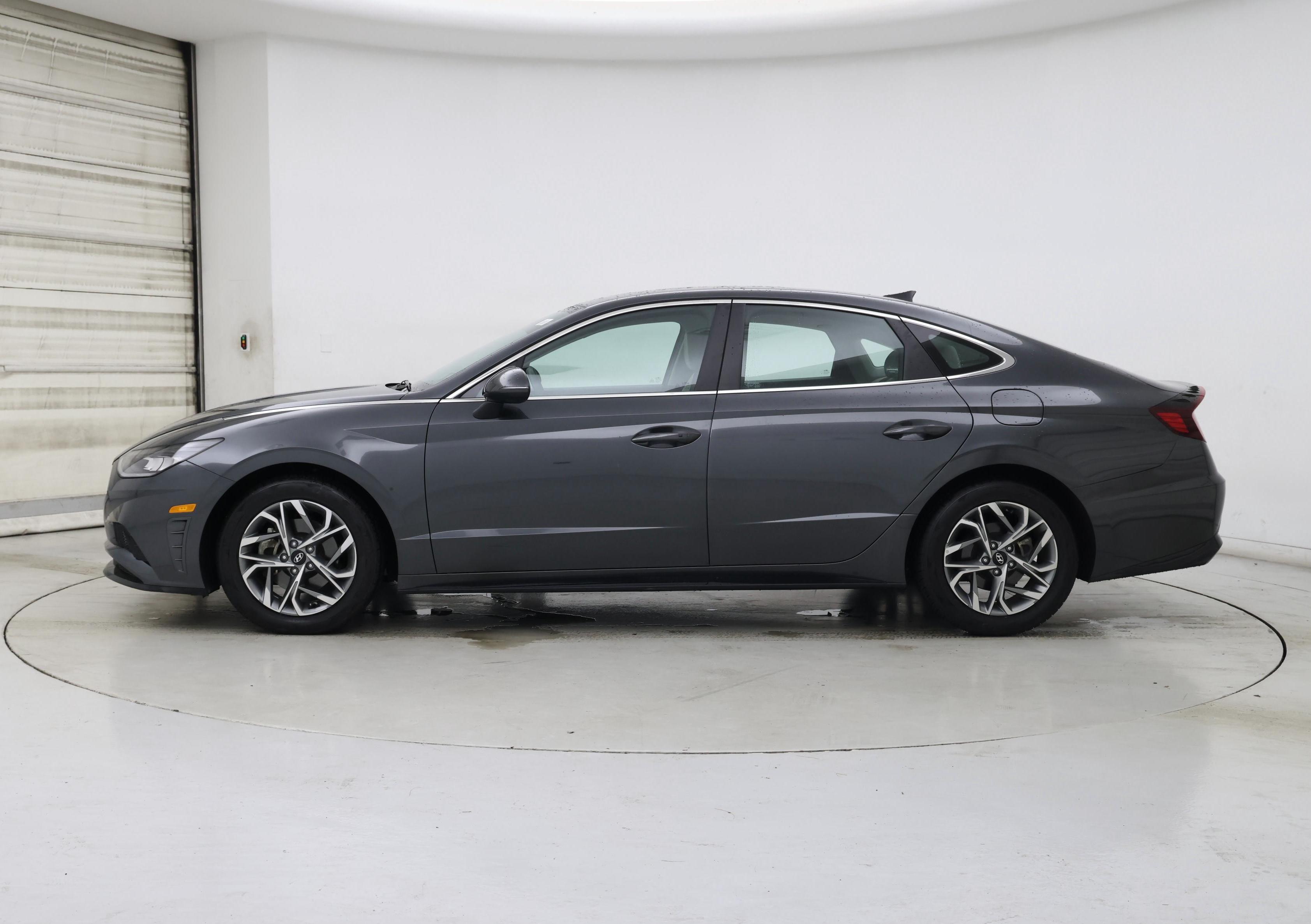 Thumbnail: 2023 Hyundai Sonata - 3
