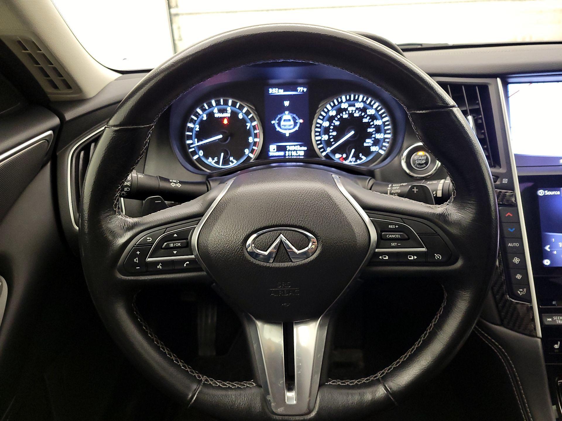 Thumbnail: 2018 INFINITI Q50 - 10