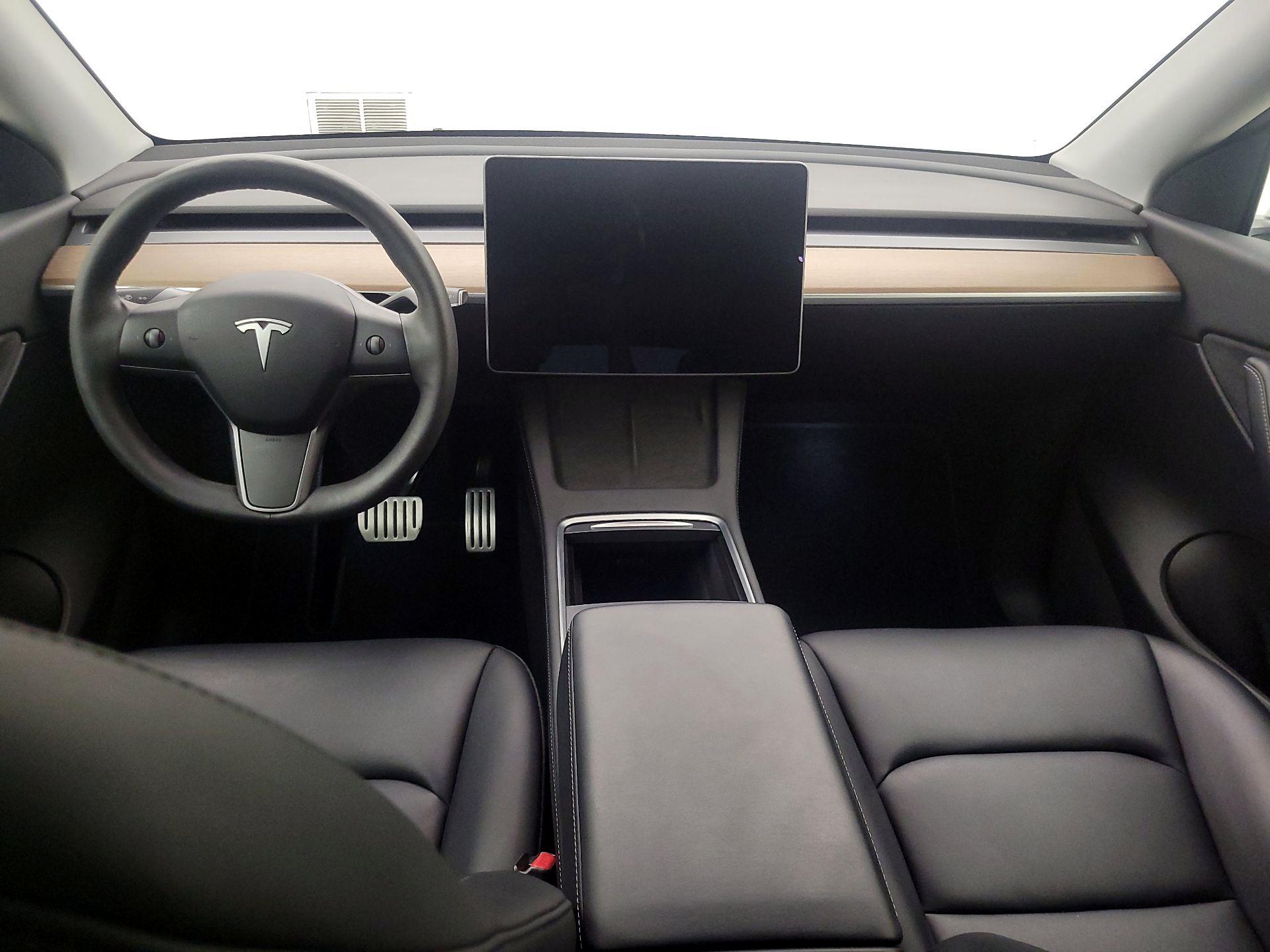 Thumbnail: 2022 Tesla Model Y - 9