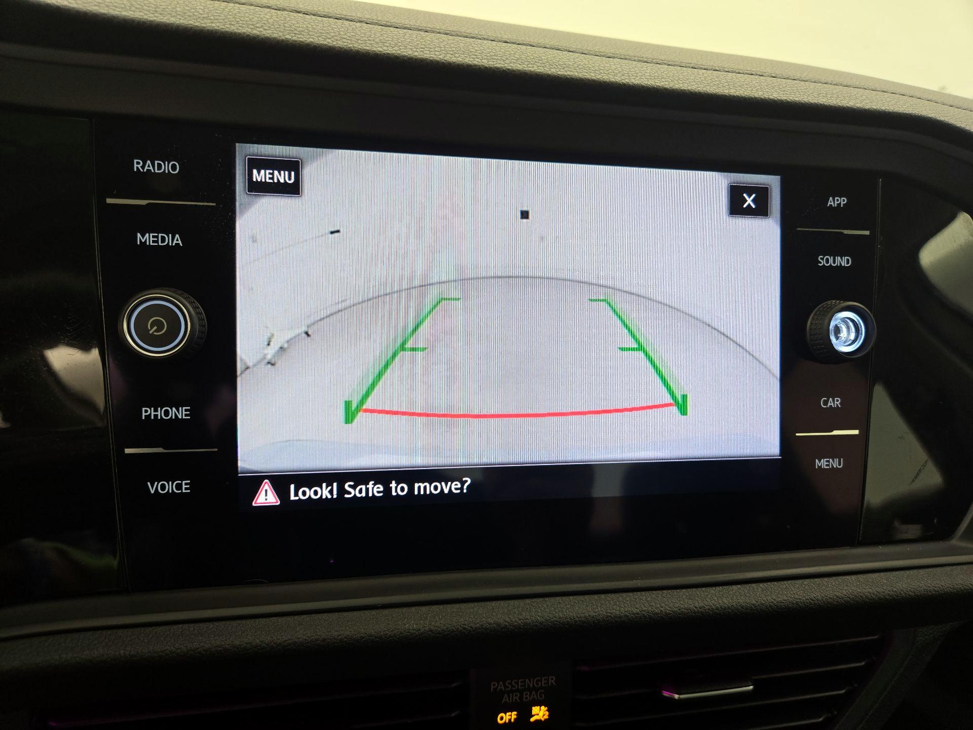 Thumbnail: 2019 Volkswagen Jetta - 14