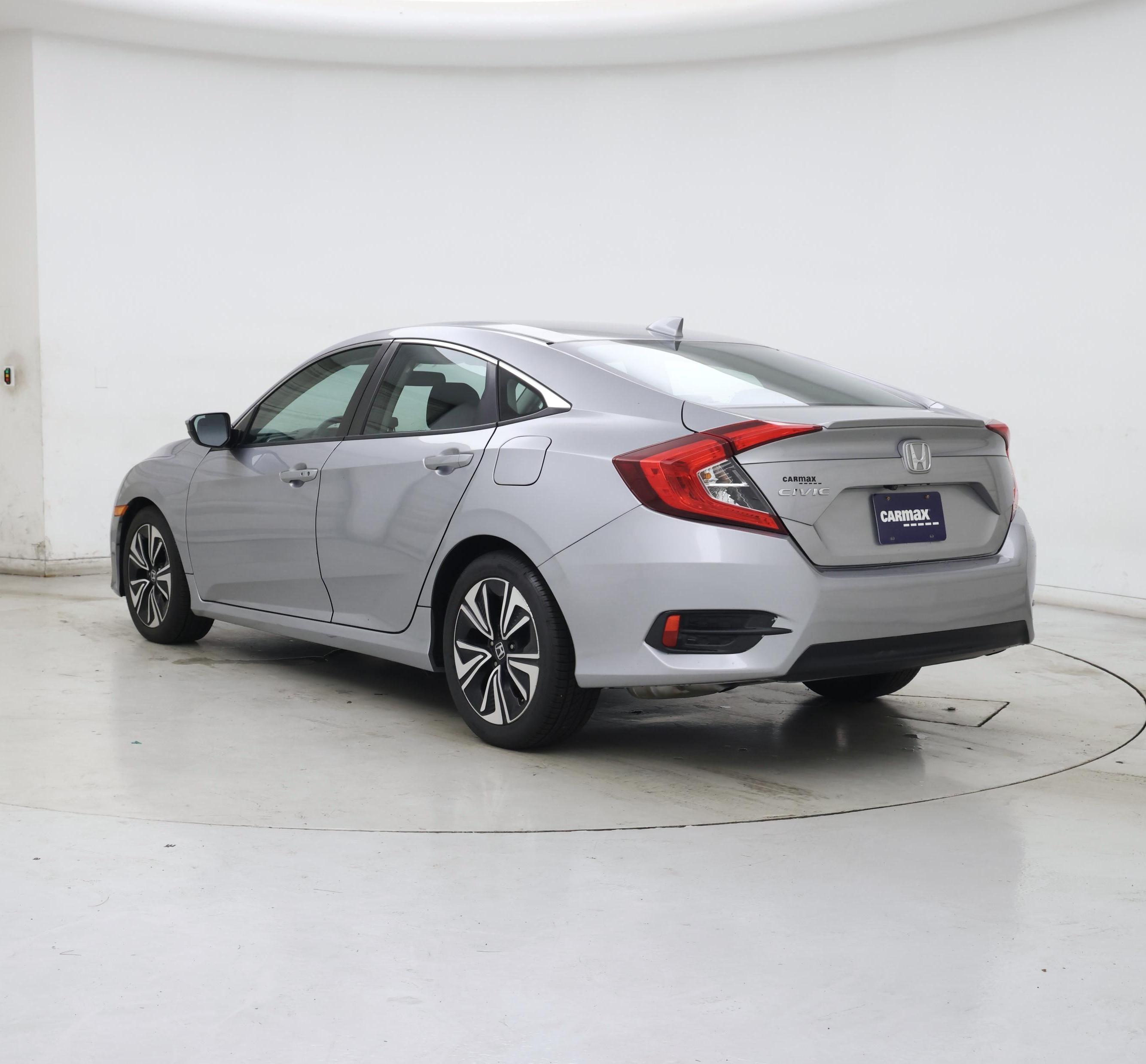 Thumbnail: 2016 Honda Civic - 2