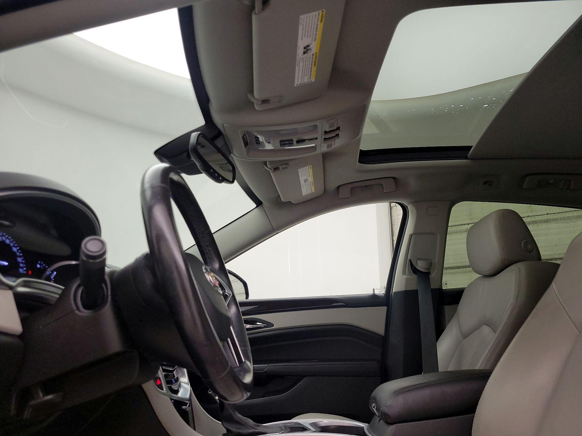 Thumbnail: 2014 Cadillac SRX - 20