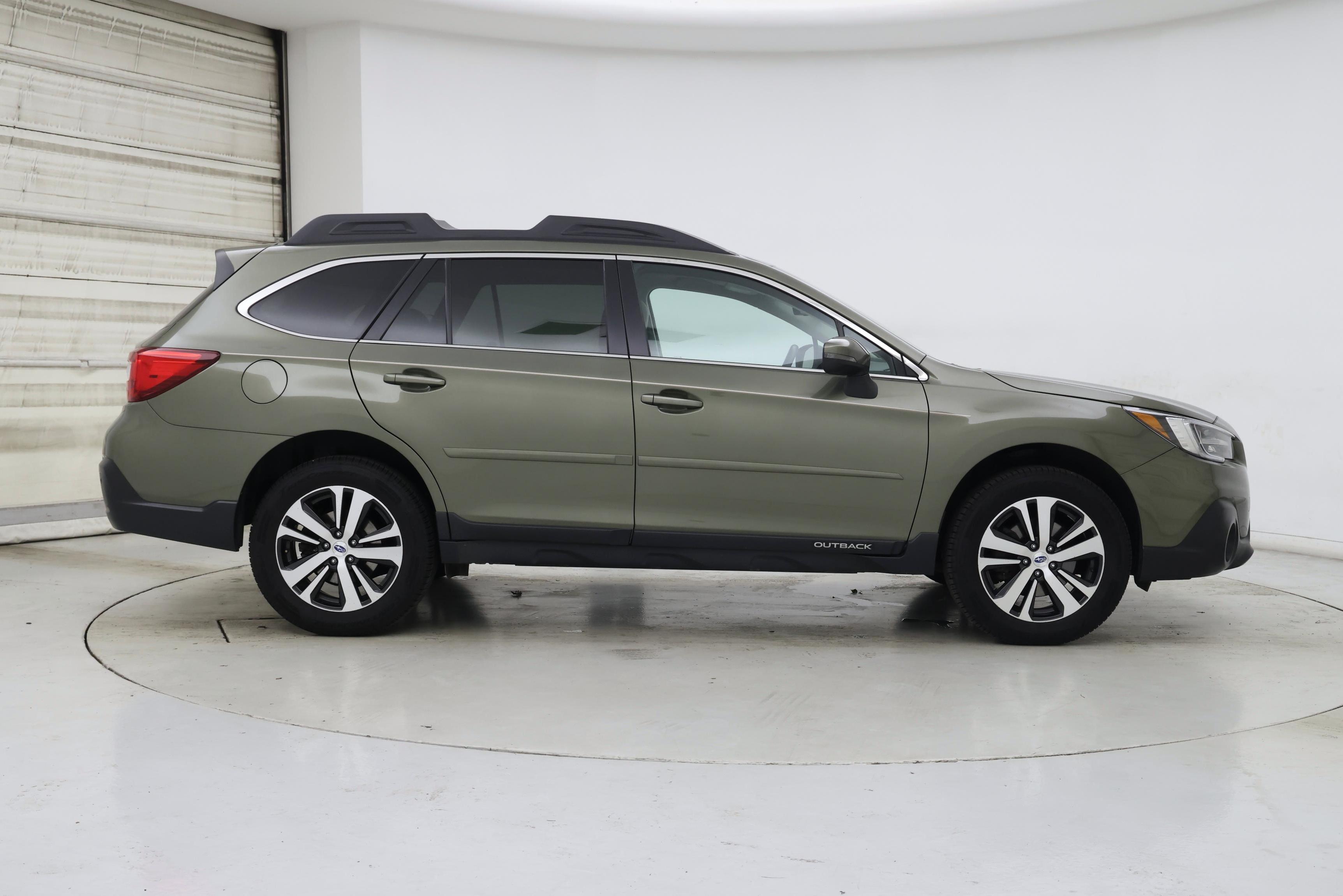 Thumbnail: 2019 Subaru Outback - 7