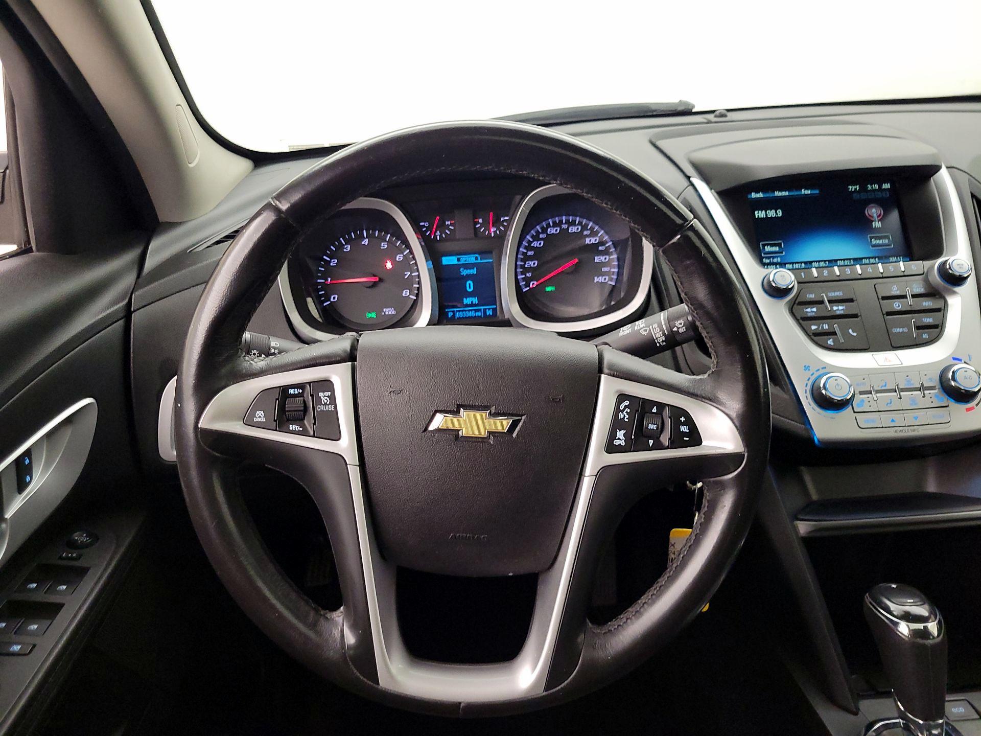Thumbnail: 2017 Chevrolet Equinox - 10