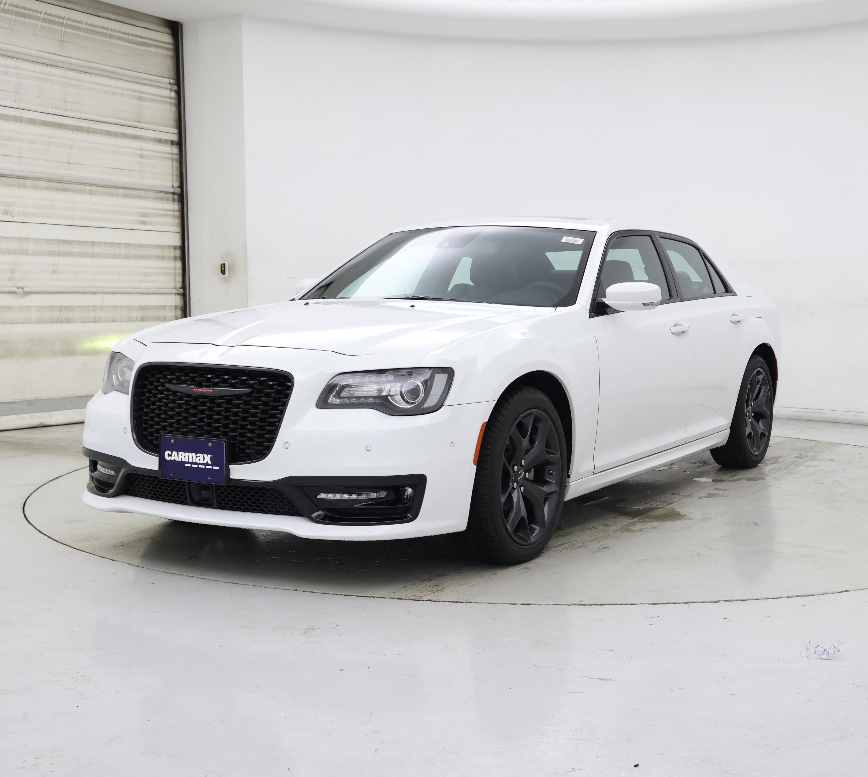 Thumbnail: 2023 Chrysler 300 - 4