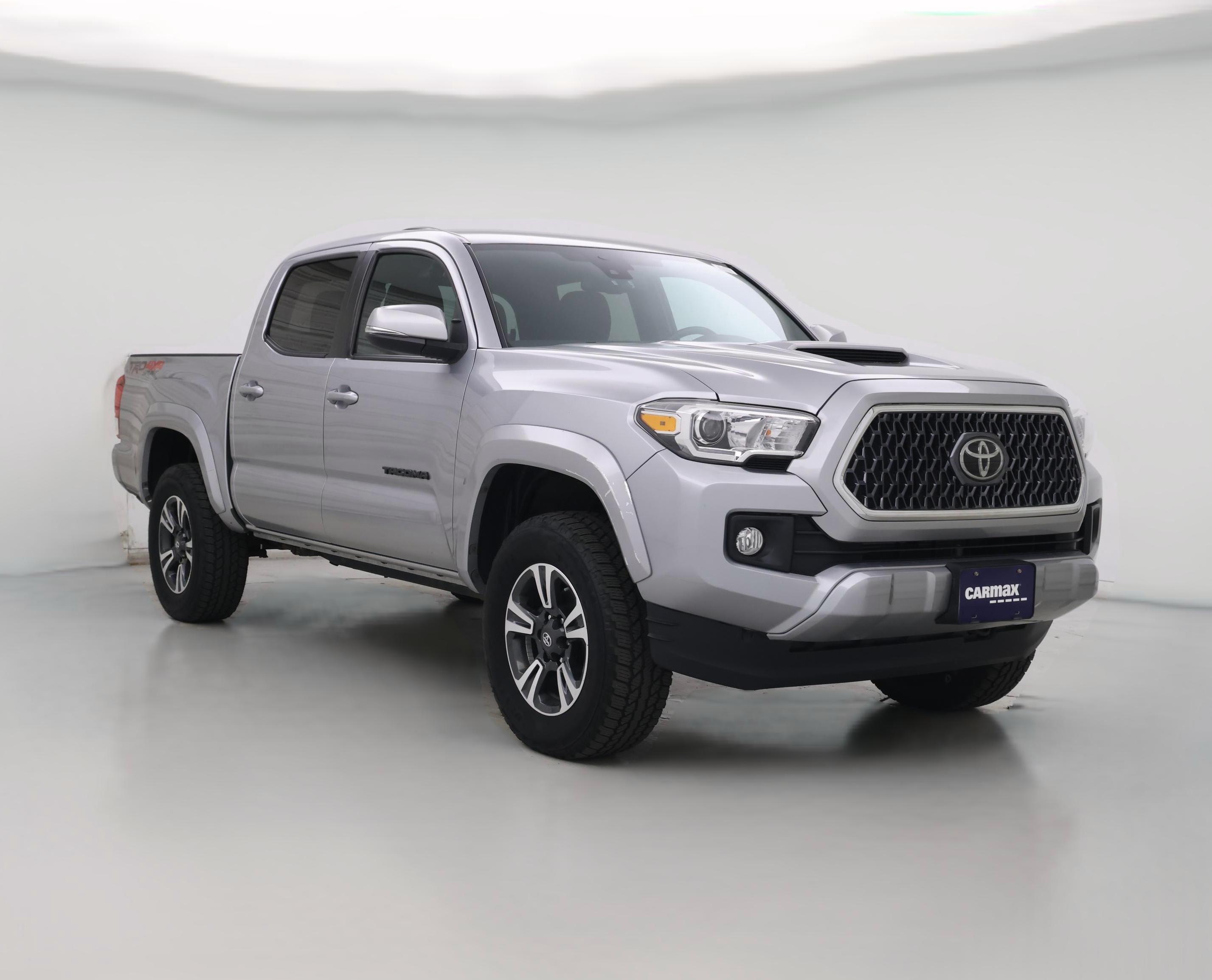 Thumbnail: 2019 Toyota Tacoma - 1
