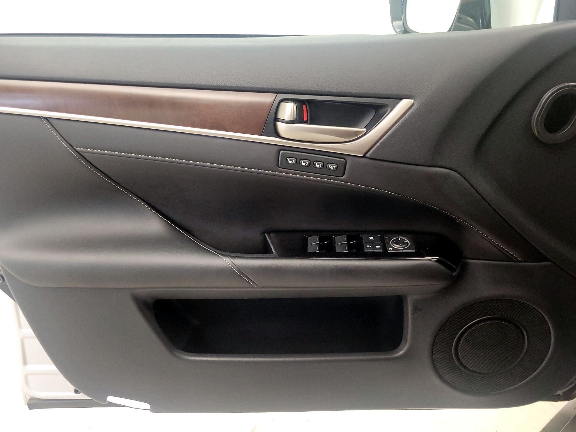 Thumbnail: 2013 Lexus GS - 12