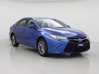 Blue 2017 Toyota Camry SE
