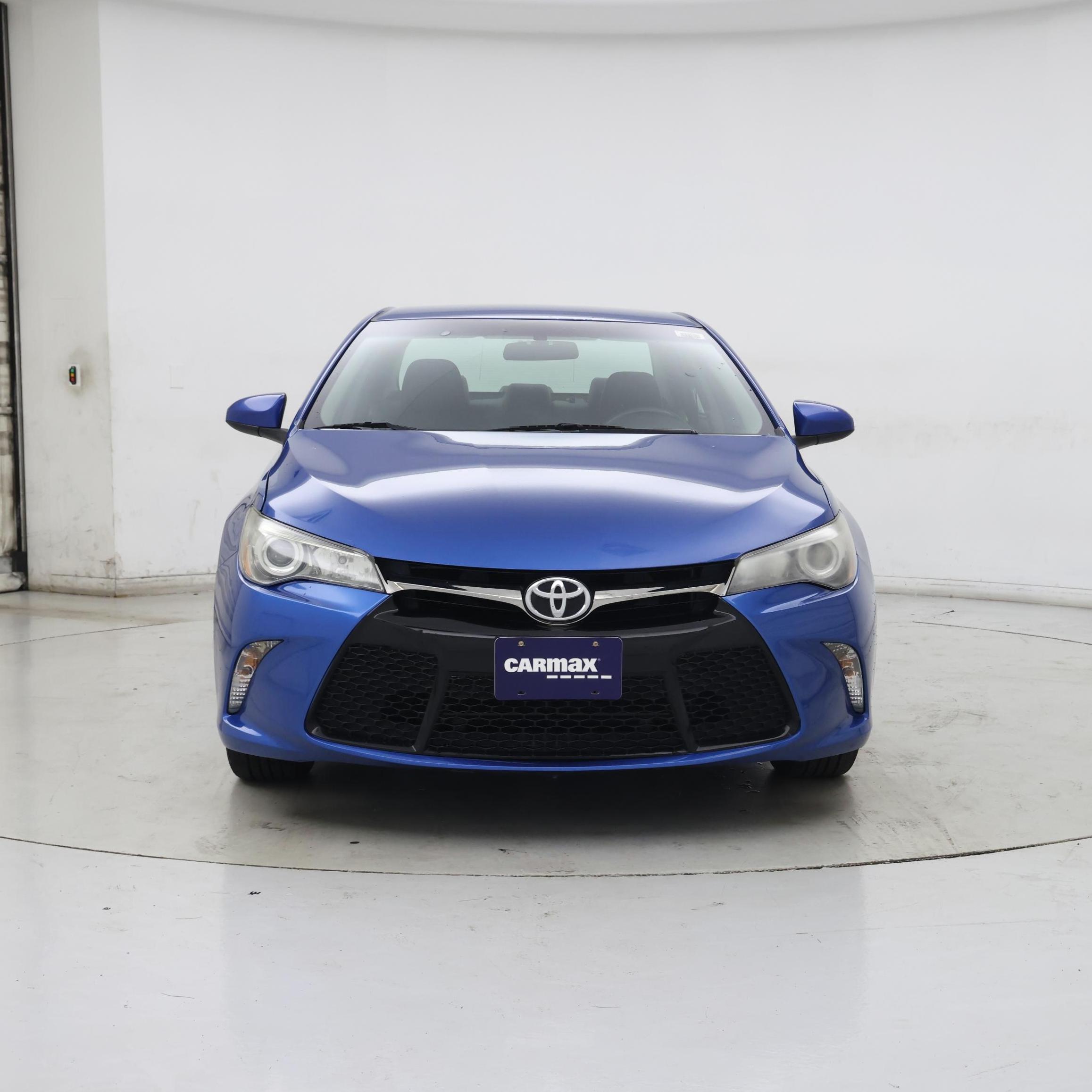 Thumbnail: 2017 Toyota Camry - 5