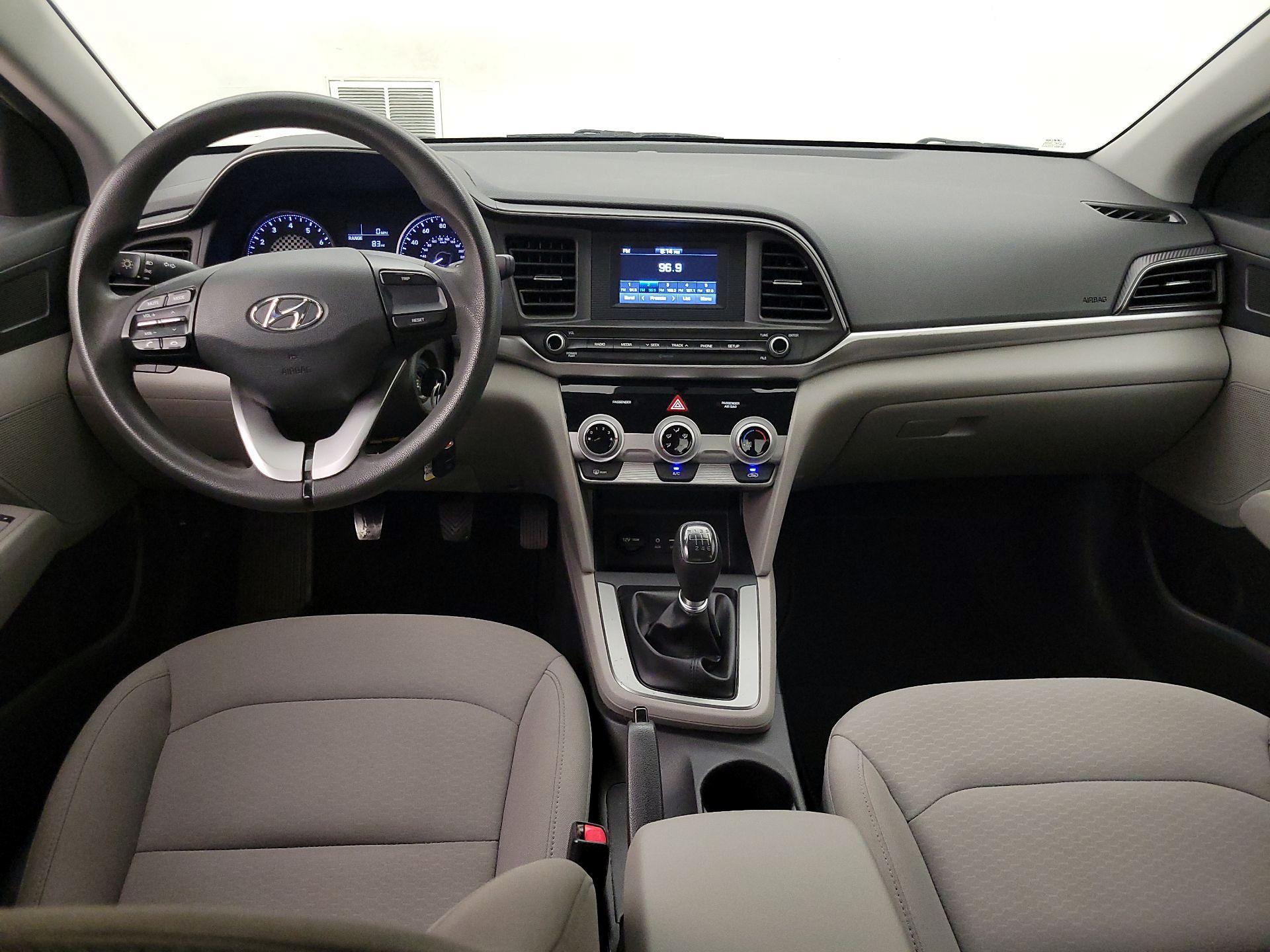 Thumbnail: 2019 Hyundai Elantra - 9