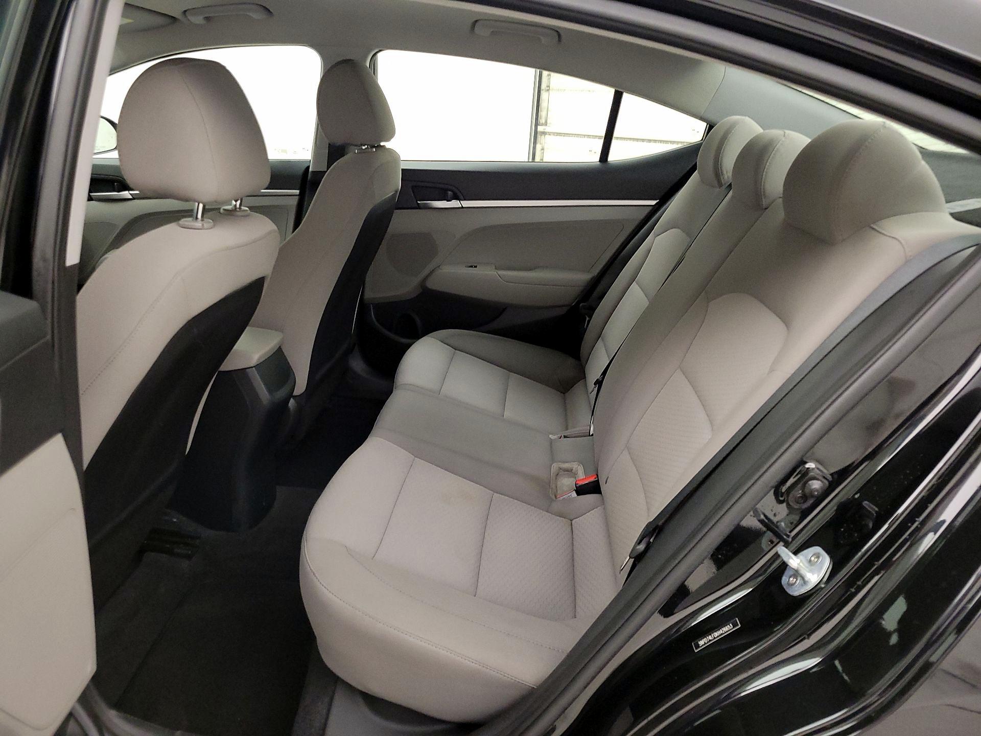 Thumbnail: 2019 Hyundai Elantra - 19