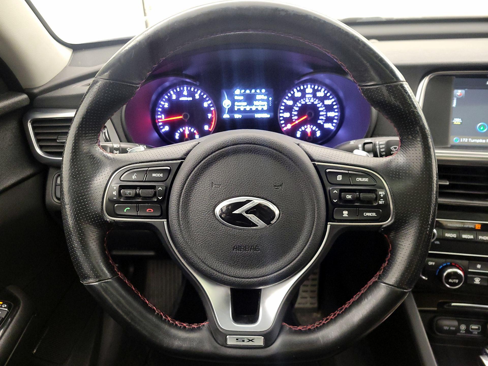 Thumbnail: 2017 Kia Optima - 10