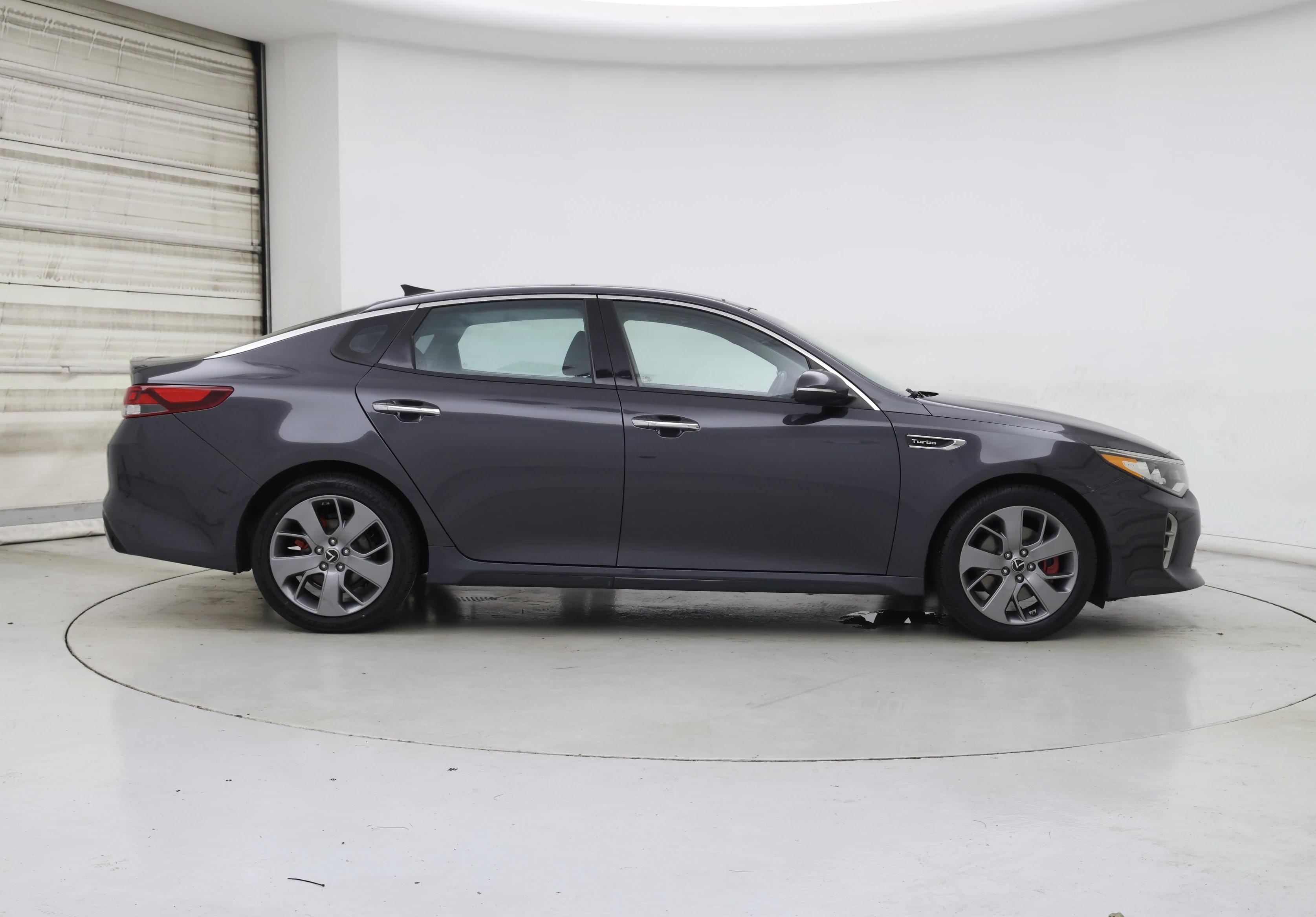 Thumbnail: 2017 Kia Optima - 7