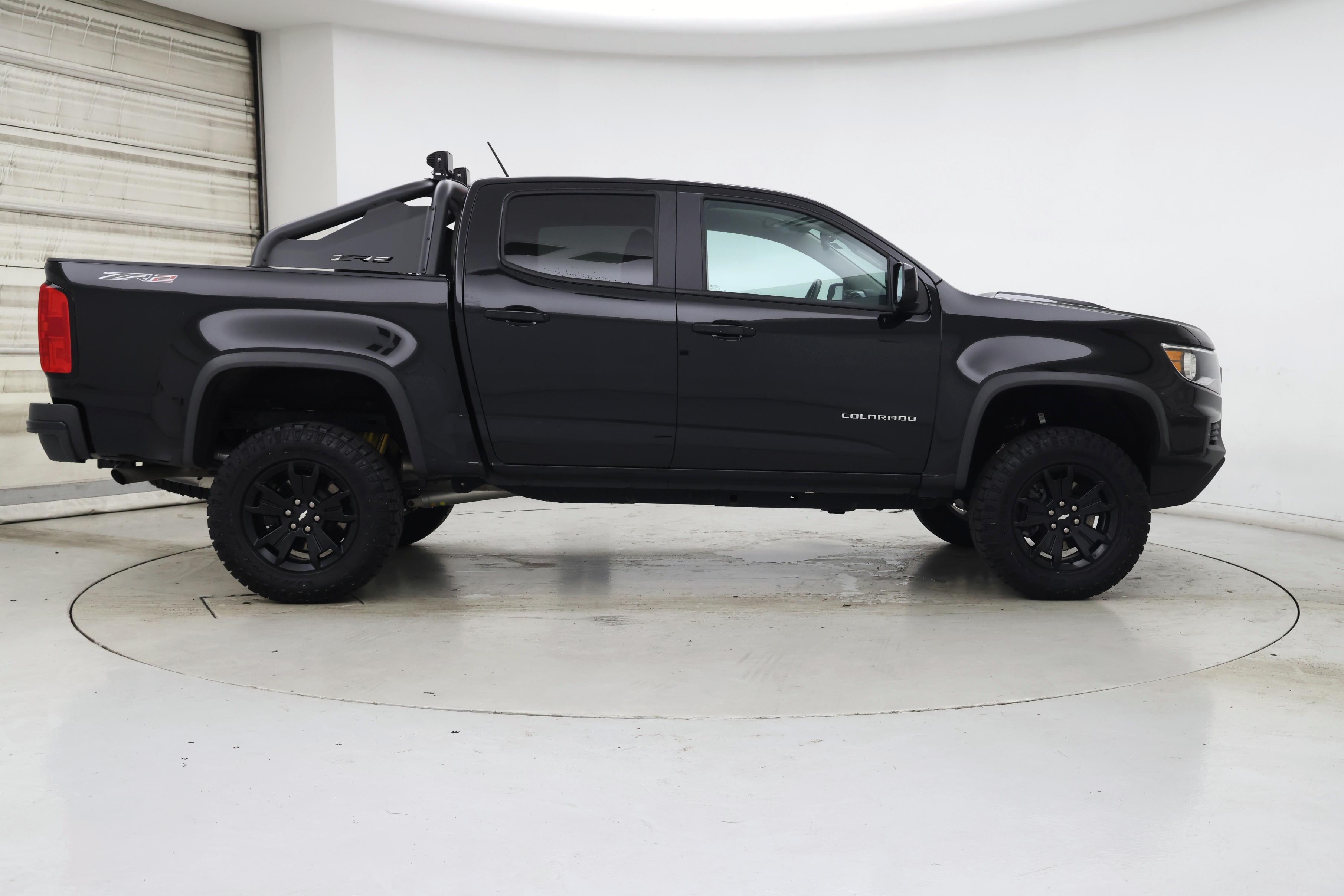 Thumbnail: 2022 Chevrolet Colorado - 7