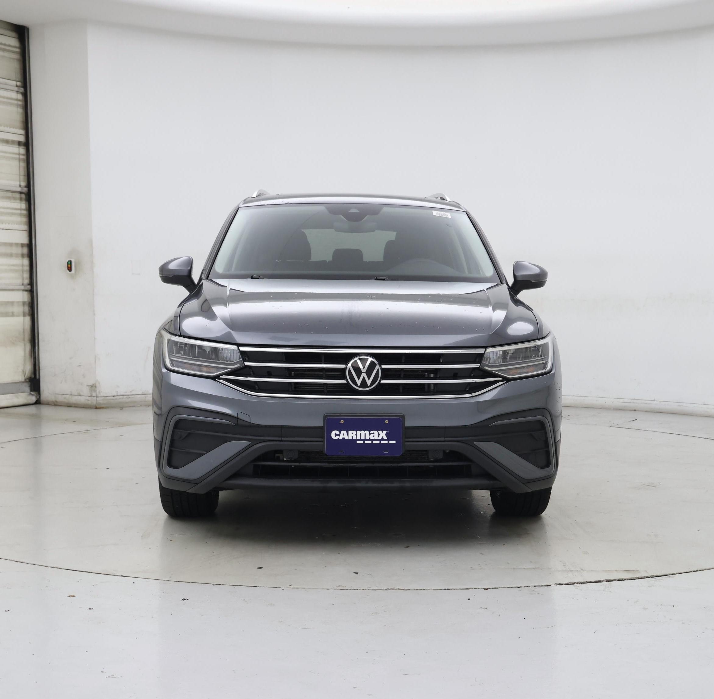 Thumbnail: 2023 Volkswagen Tiguan - 5
