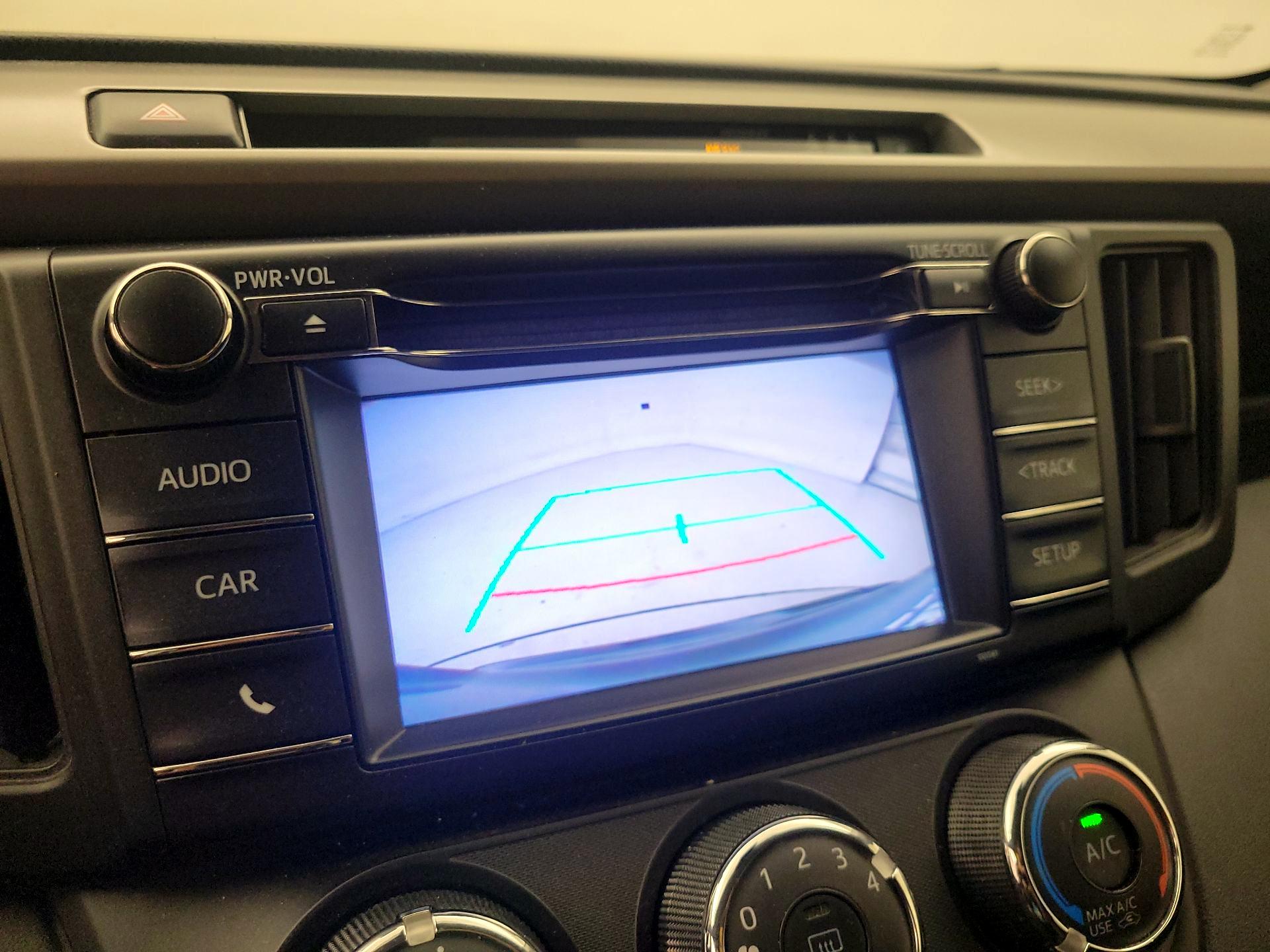 Thumbnail: 2018 Toyota RAV4 - 14