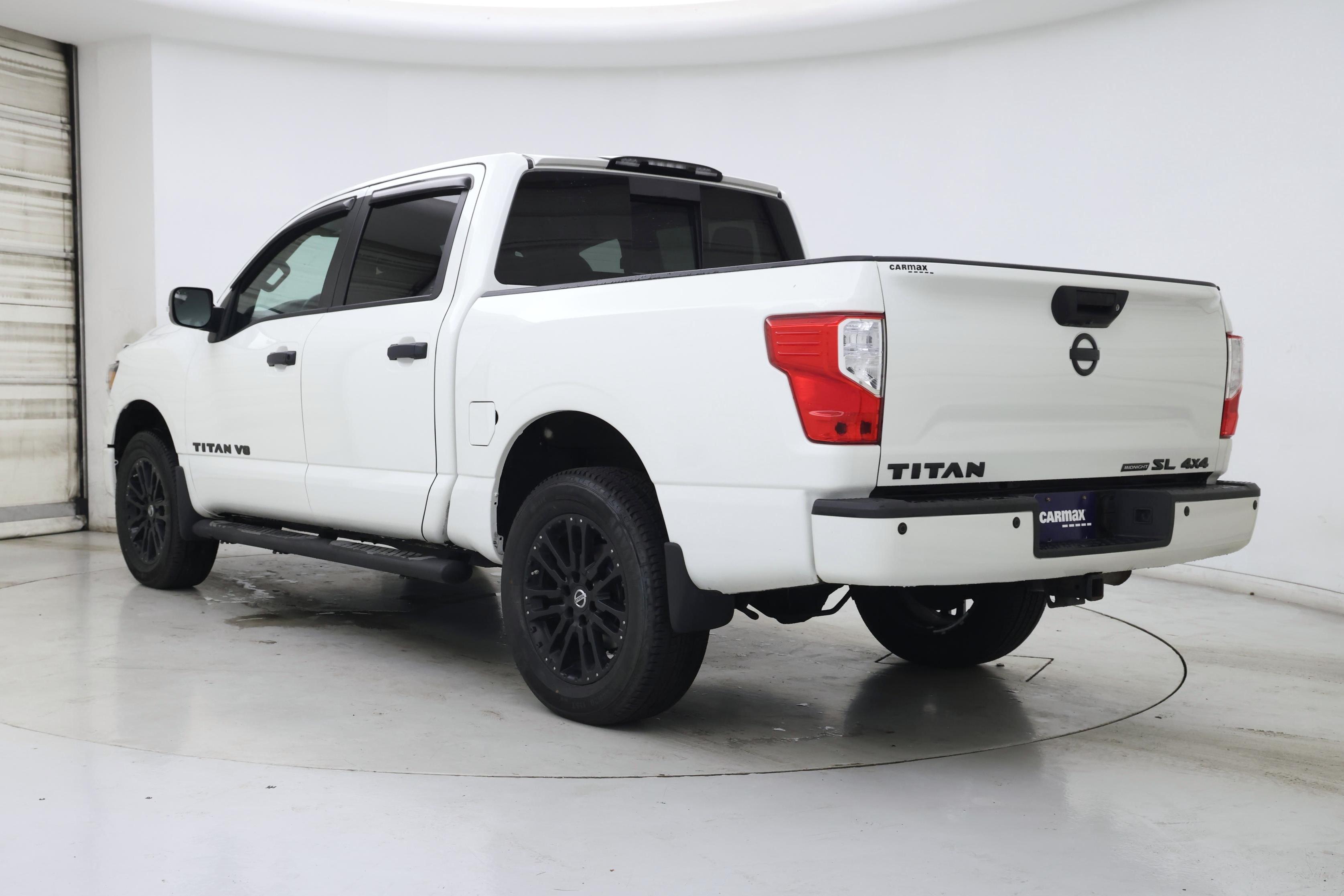 Thumbnail: 2019 Nissan Titan - 2