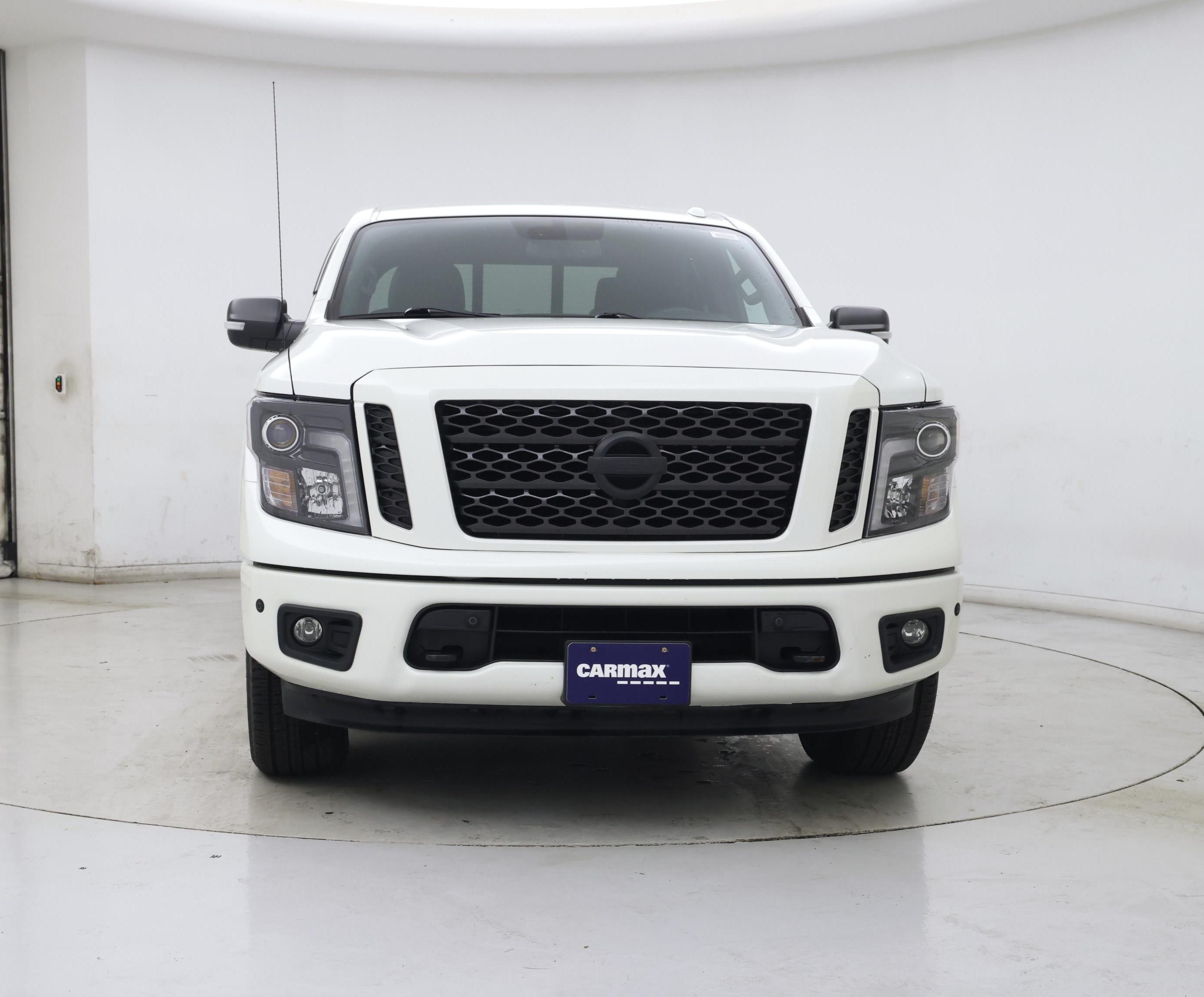 Thumbnail: 2019 Nissan Titan - 5