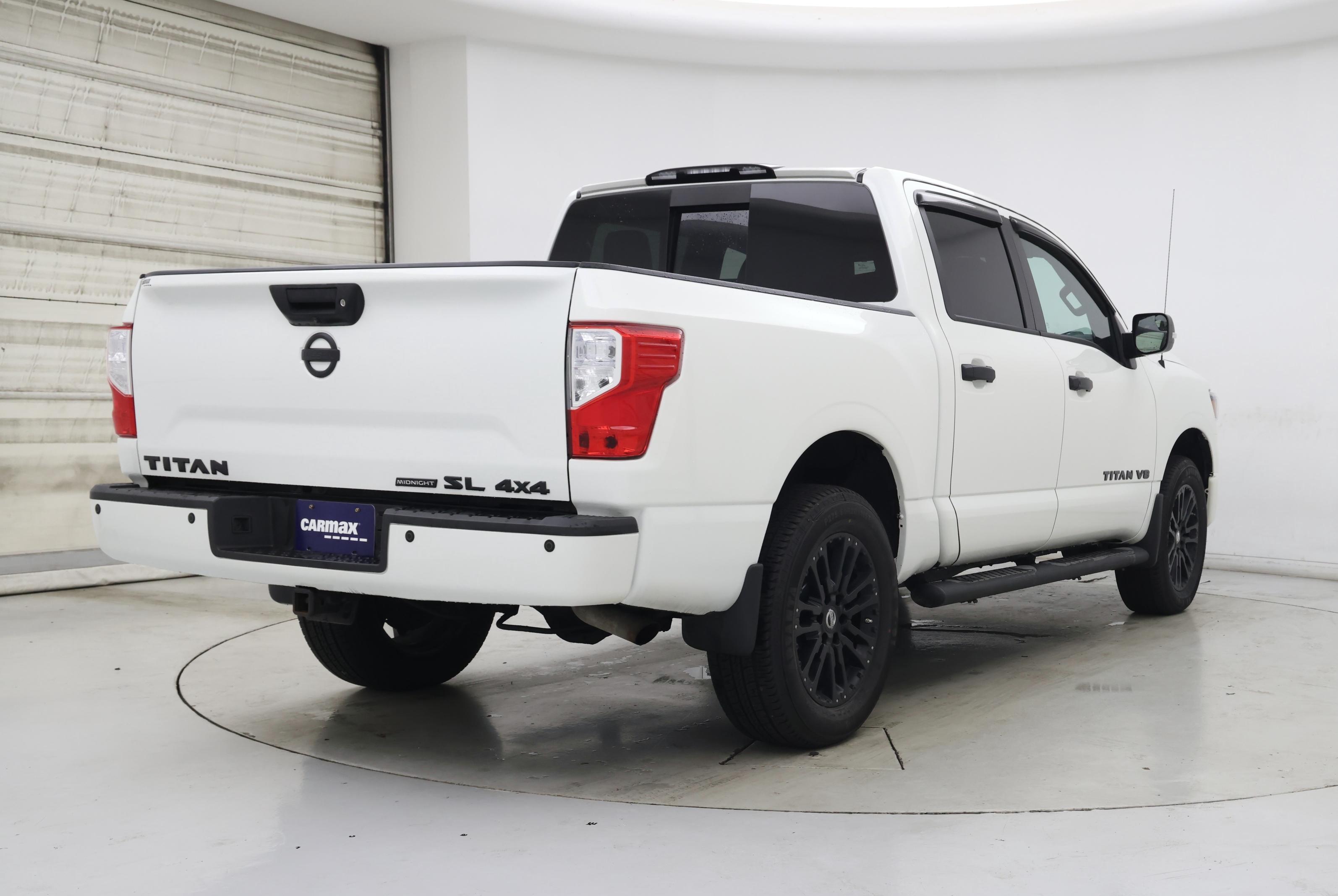 Thumbnail: 2019 Nissan Titan - 8