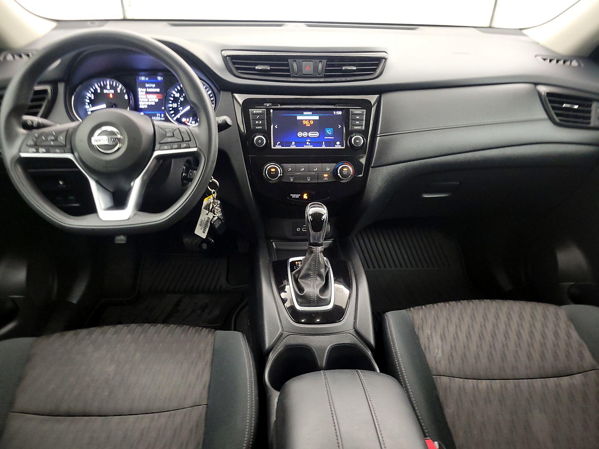Thumbnail: 2018 Nissan Rogue - 9