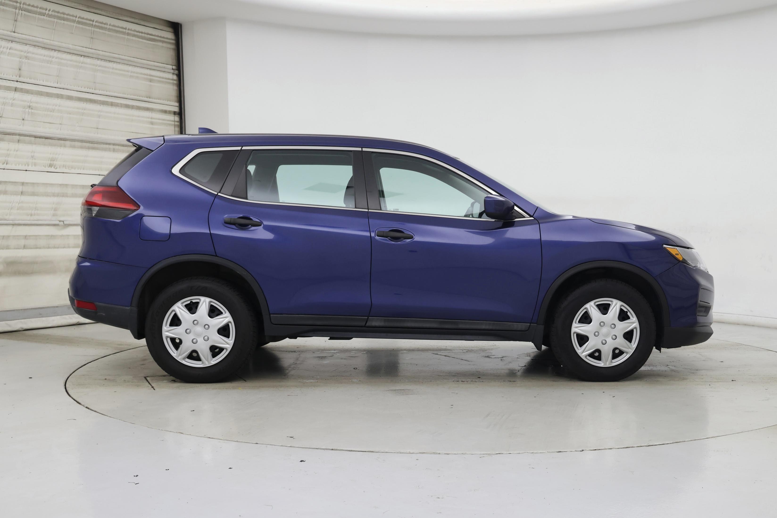 Thumbnail: 2018 Nissan Rogue - 7