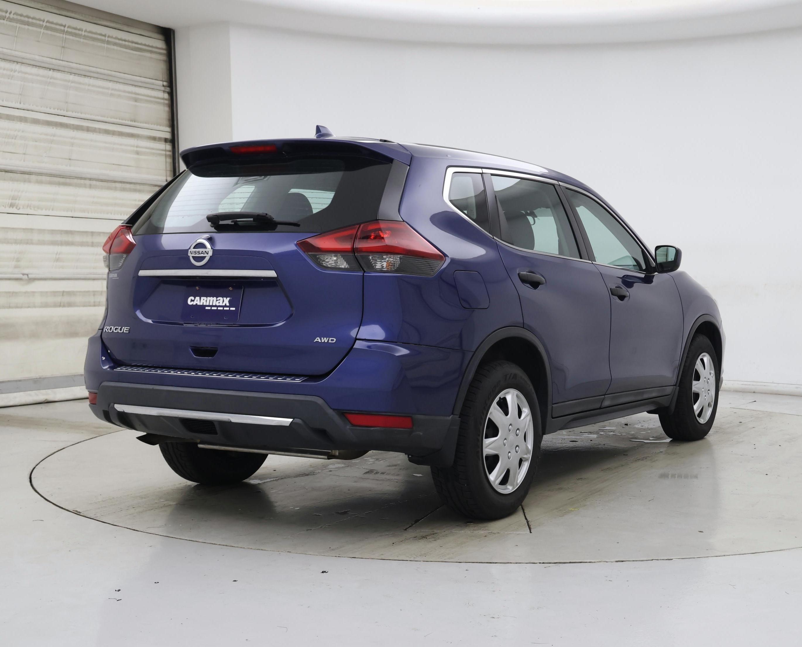 Thumbnail: 2018 Nissan Rogue - 8