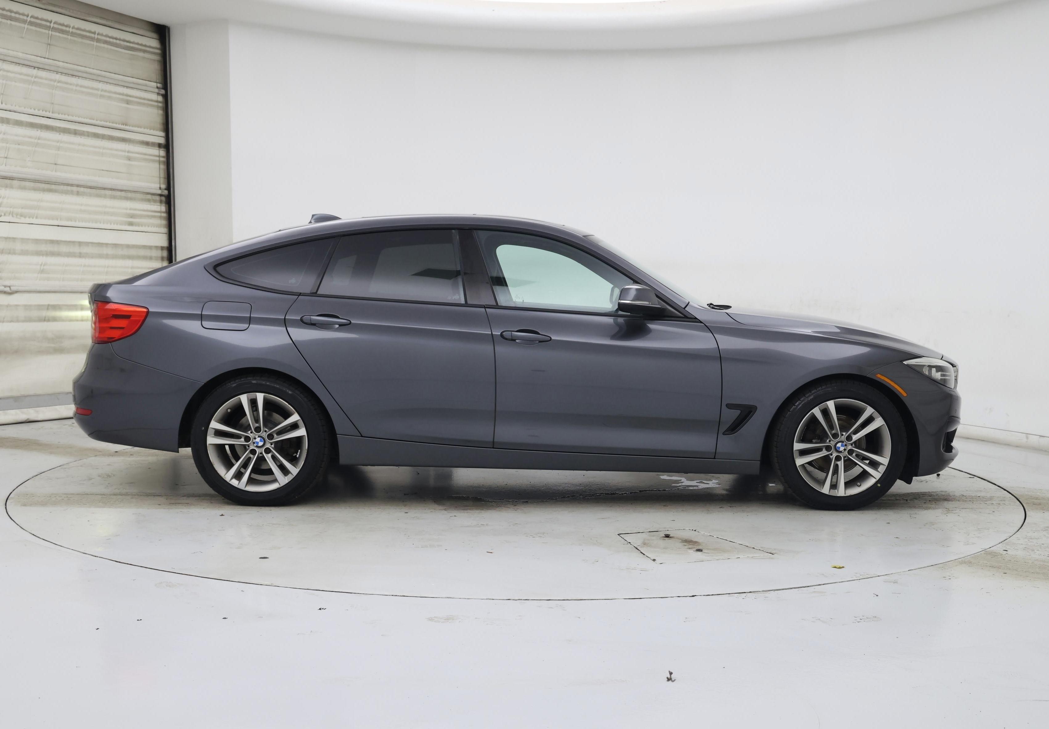 Thumbnail: 2016 BMW 3 Series - 7