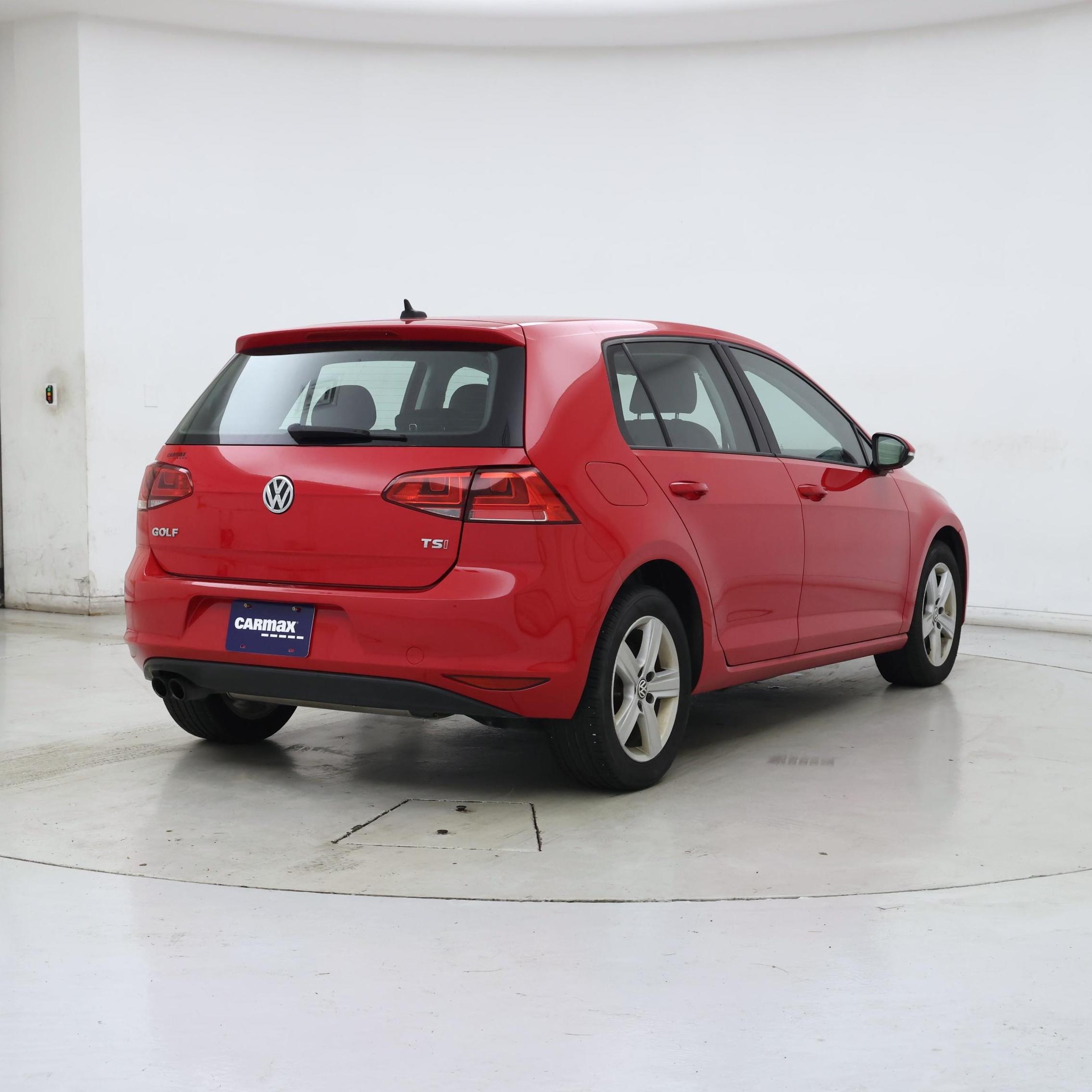 Thumbnail: 2017 Volkswagen Golf - 8
