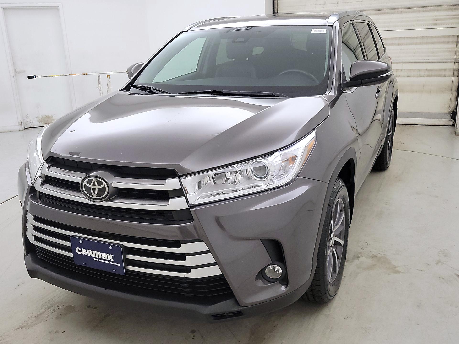Thumbnail: 2019 Toyota Highlander - 3