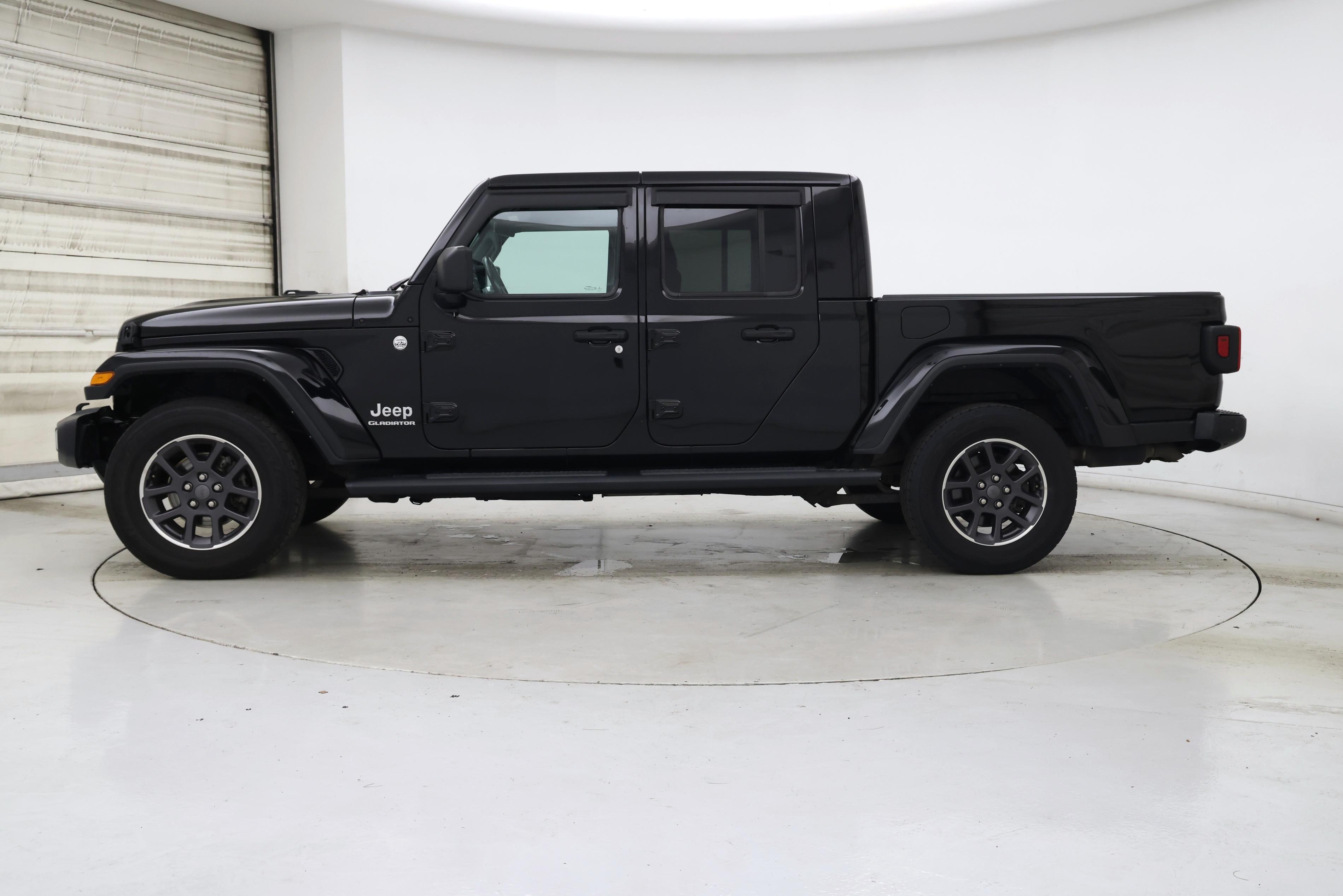 Thumbnail: 2021 Jeep Gladiator - 3