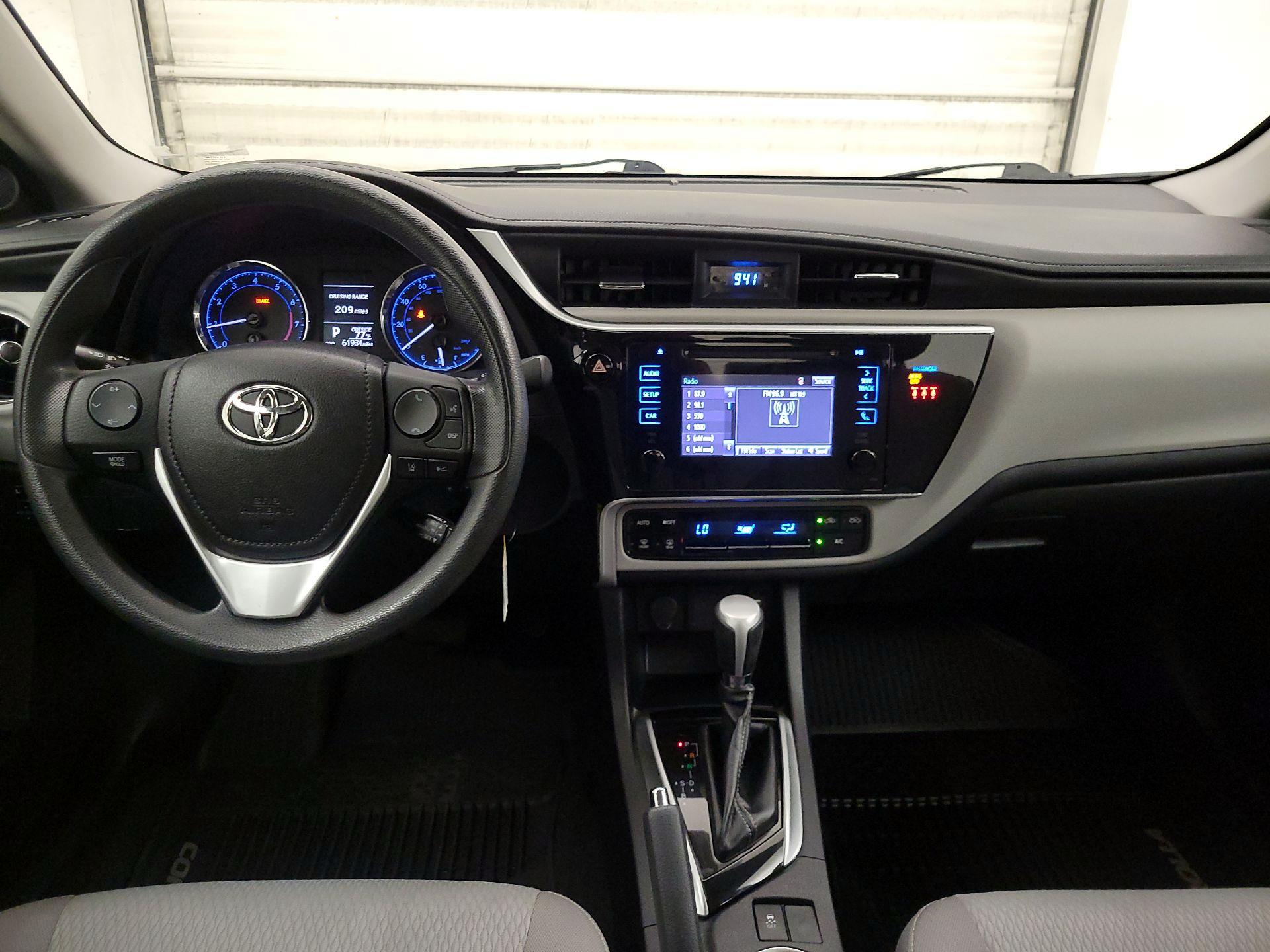 Thumbnail: 2018 Toyota Corolla - 9