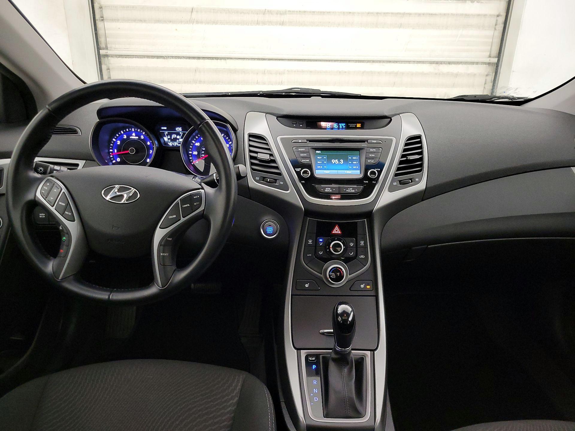 Thumbnail: 2016 Hyundai Elantra - 9