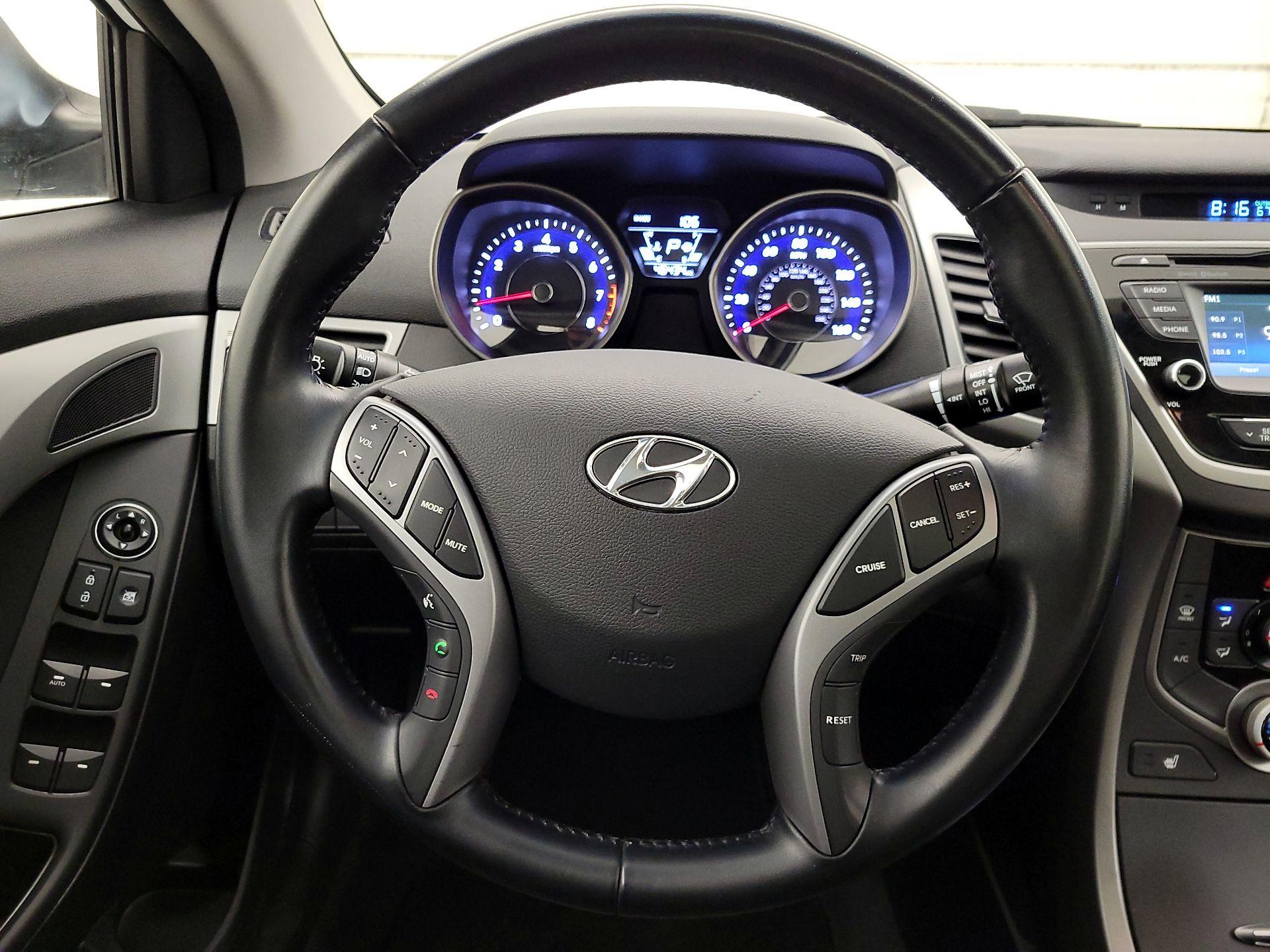 Thumbnail: 2016 Hyundai Elantra - 10