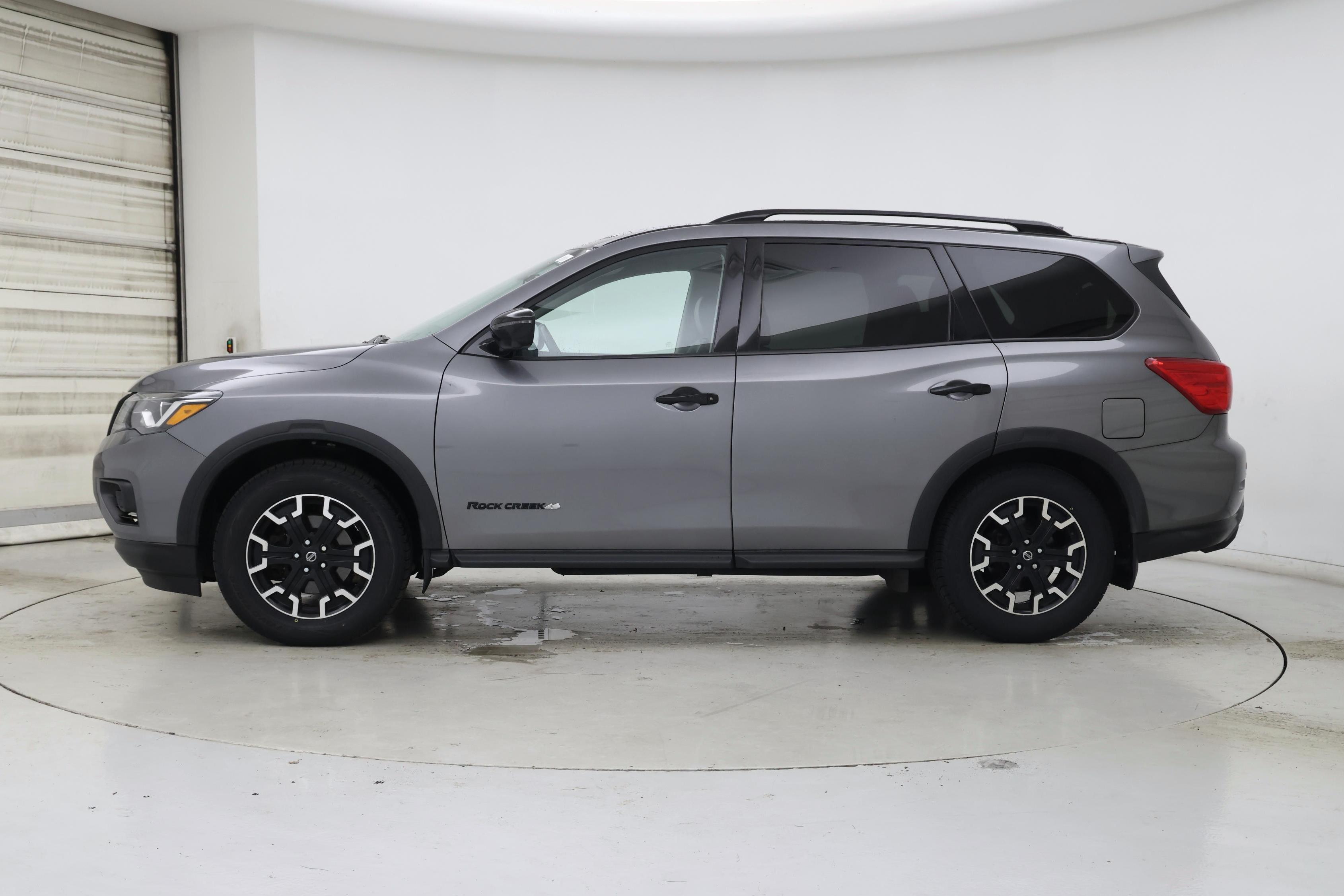 Thumbnail: 2020 Nissan Pathfinder - 3